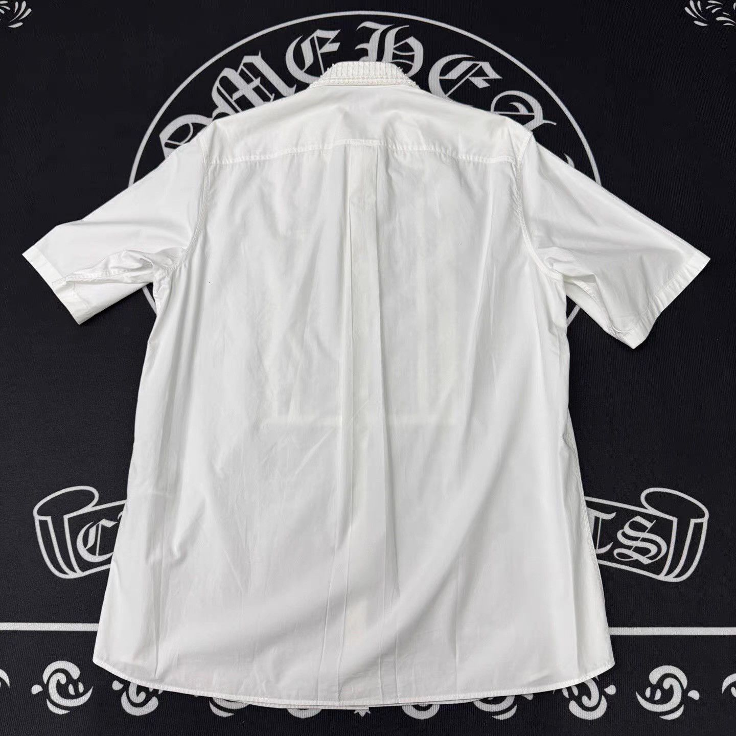 Valentino Valentino White Beaded Short Sleeve Shirt Q10 Size US L / EU 52-54 / 3 - 3 Thumbnail