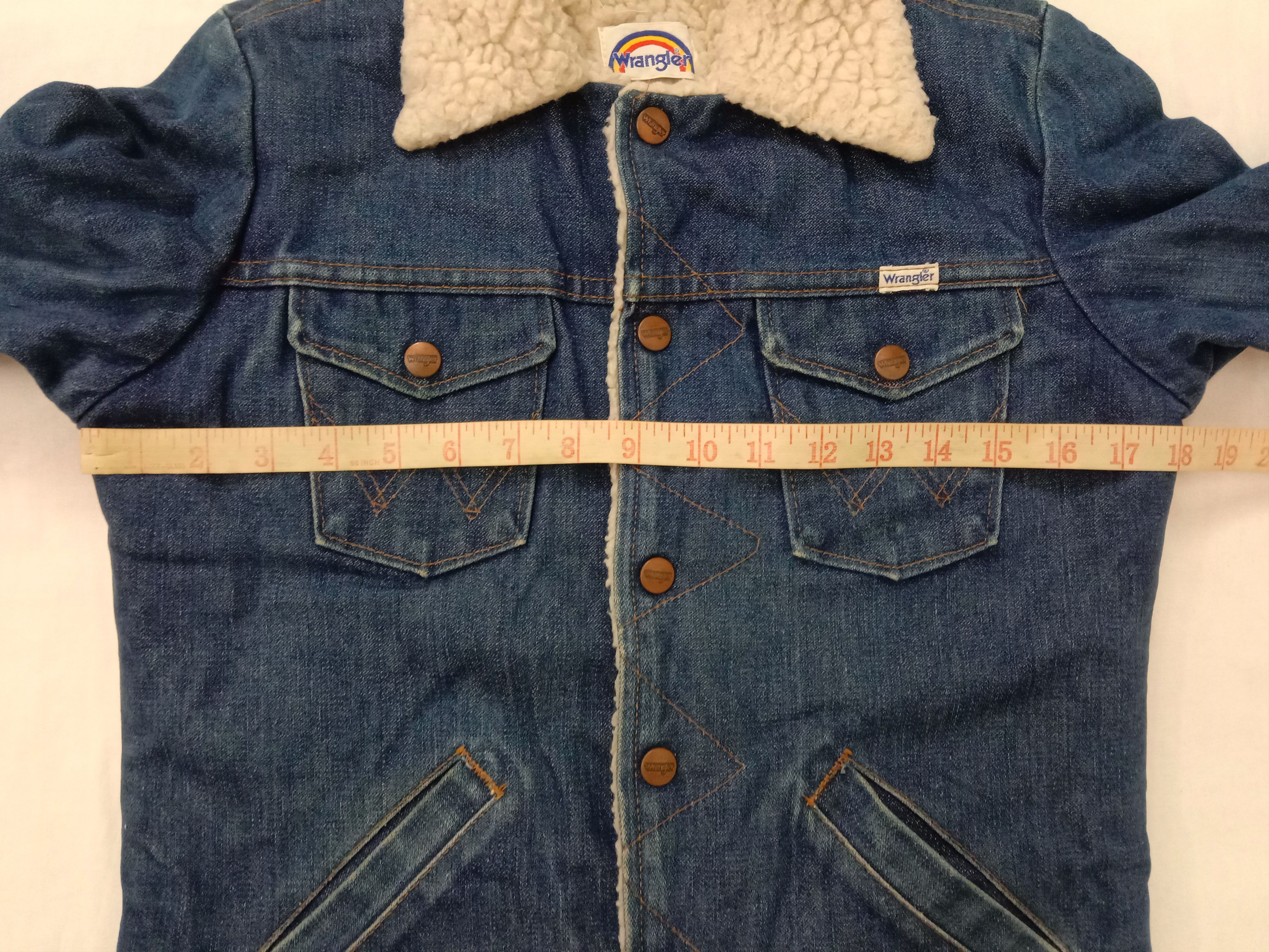 Vintage Vintage Wrangler Denim Trucker Sherpa Jacket Boys Size Size US XS / EU 42 / 0 - 8 Thumbnail