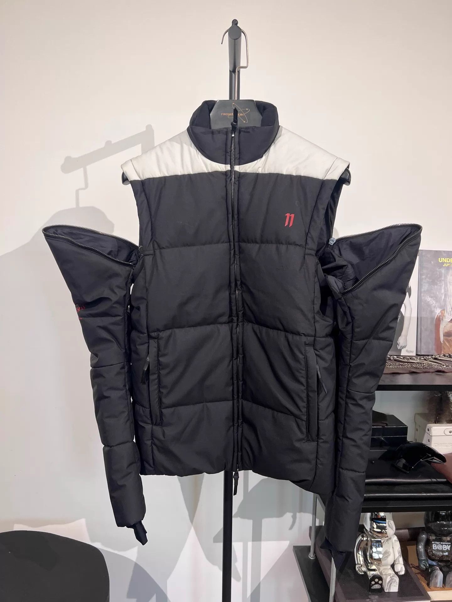 Boris Bidjan Saberi BBS 11by print cotton jacket detachable sleeves S Size US S / EU 44-46 / 1 - 1 Thumbnail