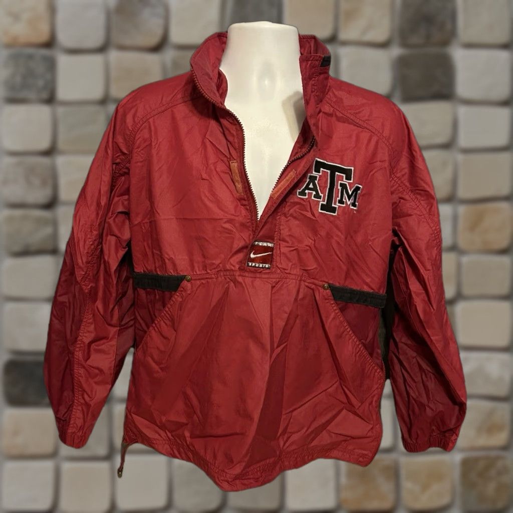 Nike VINTAGE Nike Team Texas A&M Aggies 1/4 Zip Windbreaker Jacket Adult Small Maroon Size US S / EU 44-46 / 1 - 1 Thumbnail