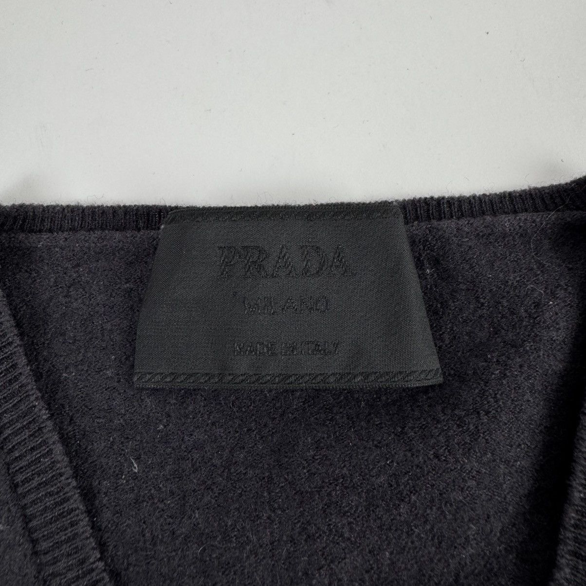 Prada Prada 1990's Dark Gray Wool Knit V-Neck Pullover Size US L / EU 52-54 / 3 - 4 Thumbnail