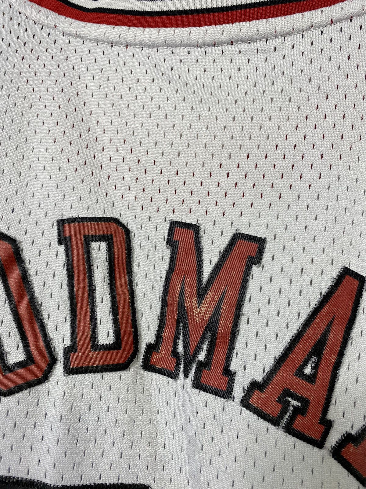 Adidas × NBA × Vintage Vintage Harwood Classics x Adidas Chicago Bulls Rodman Jerse Size US M / EU 48-50 / 2 - 19 Thumbnail