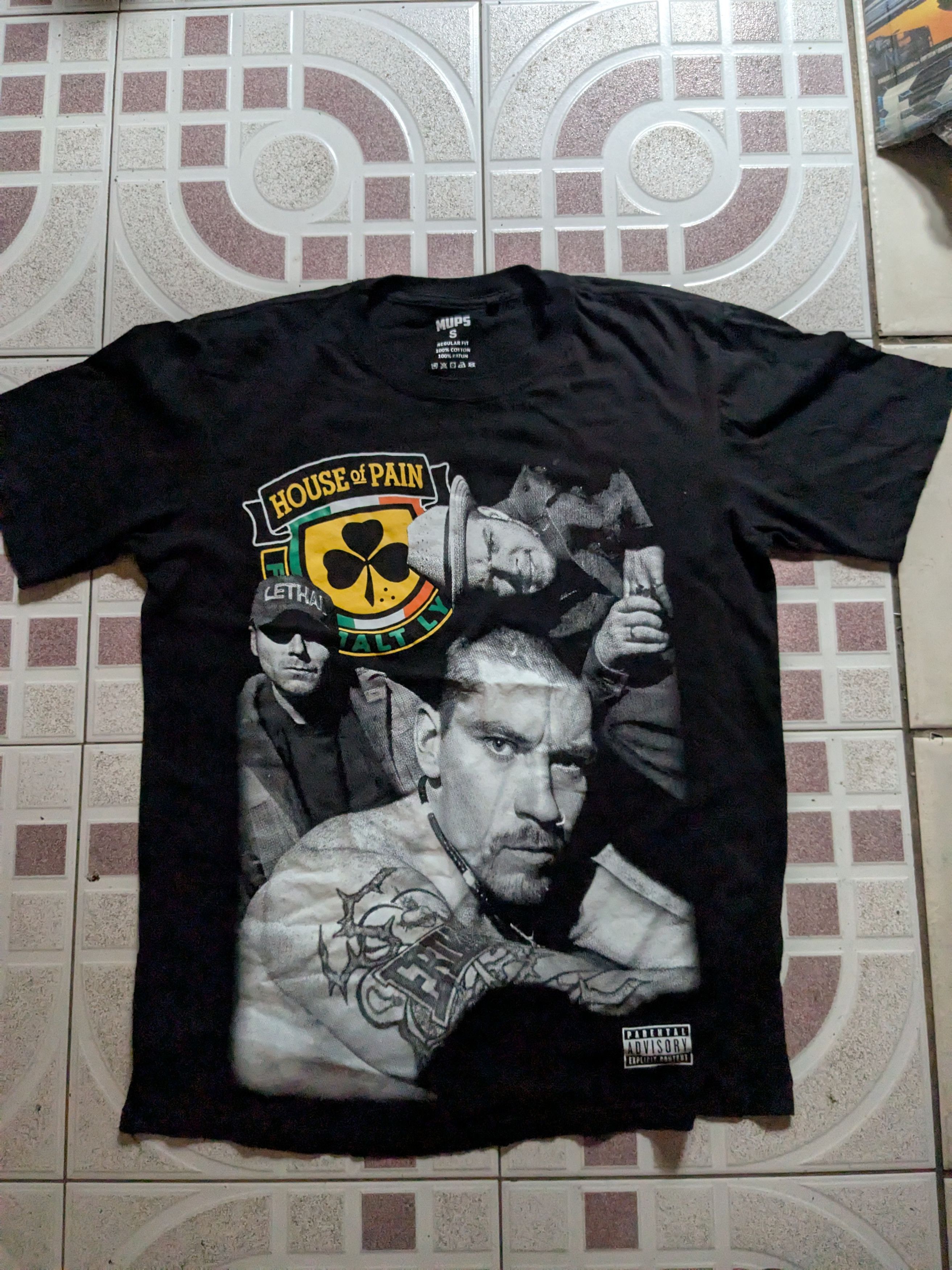 Vintage House of pain album tshirt Size US S / EU 44-46 / 1 - 1 Thumbnail