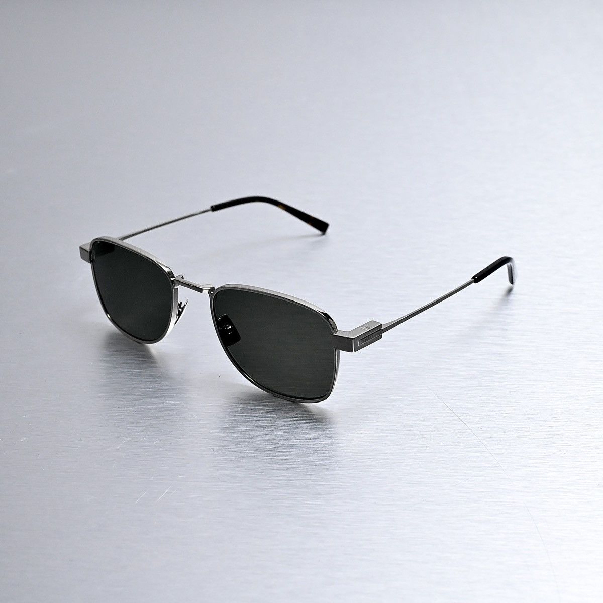 Saint Laurent Paris SAINT LAURENT SL 741 SUNGLASSES Size ONE SIZE - 1 Thumbnail