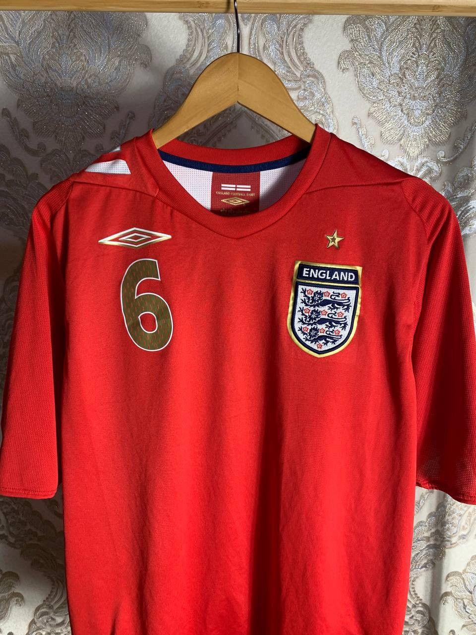 Umbro VINTAGE UMBRO ENGLAND CHELSEA RETRO SOCCER JERSEY Y2K 90s Size US L / EU 52-54 / 3 - 3 Thumbnail