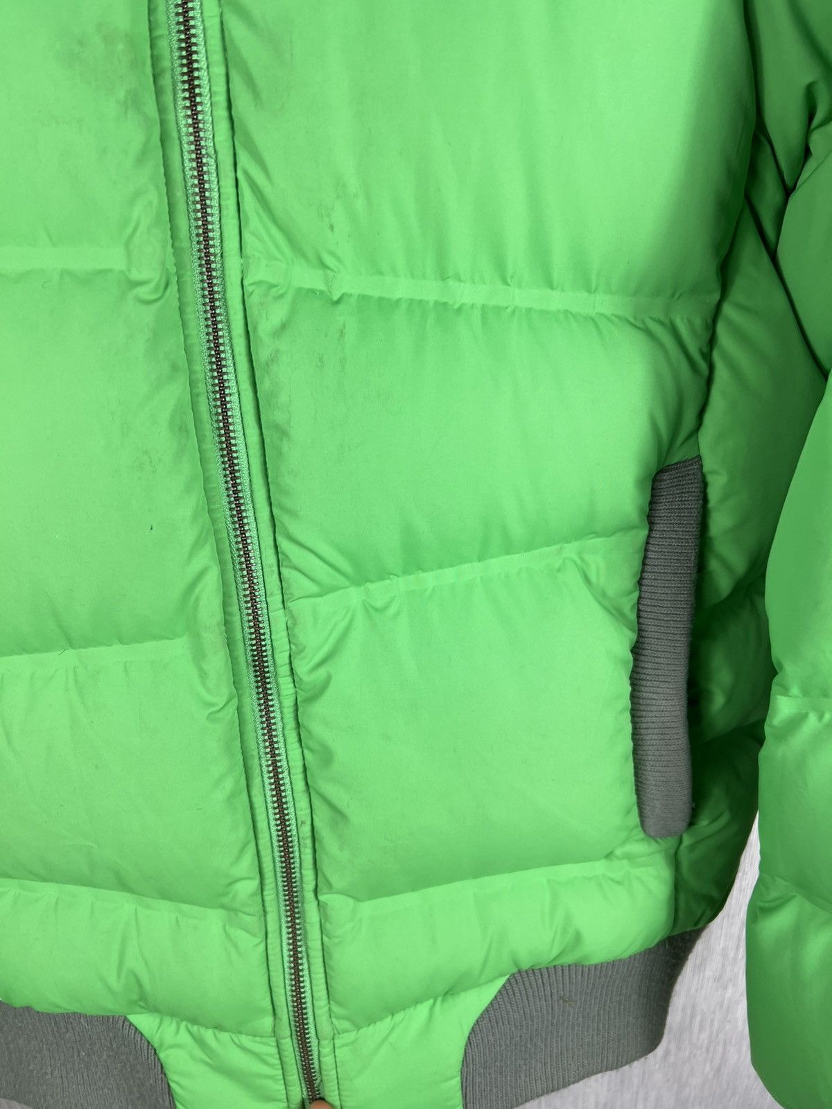 Nike ACG Vintage Nike ACG neon green y2k puffer goose down jacket Size US M / EU 48-50 / 2 - 12 Thumbnail