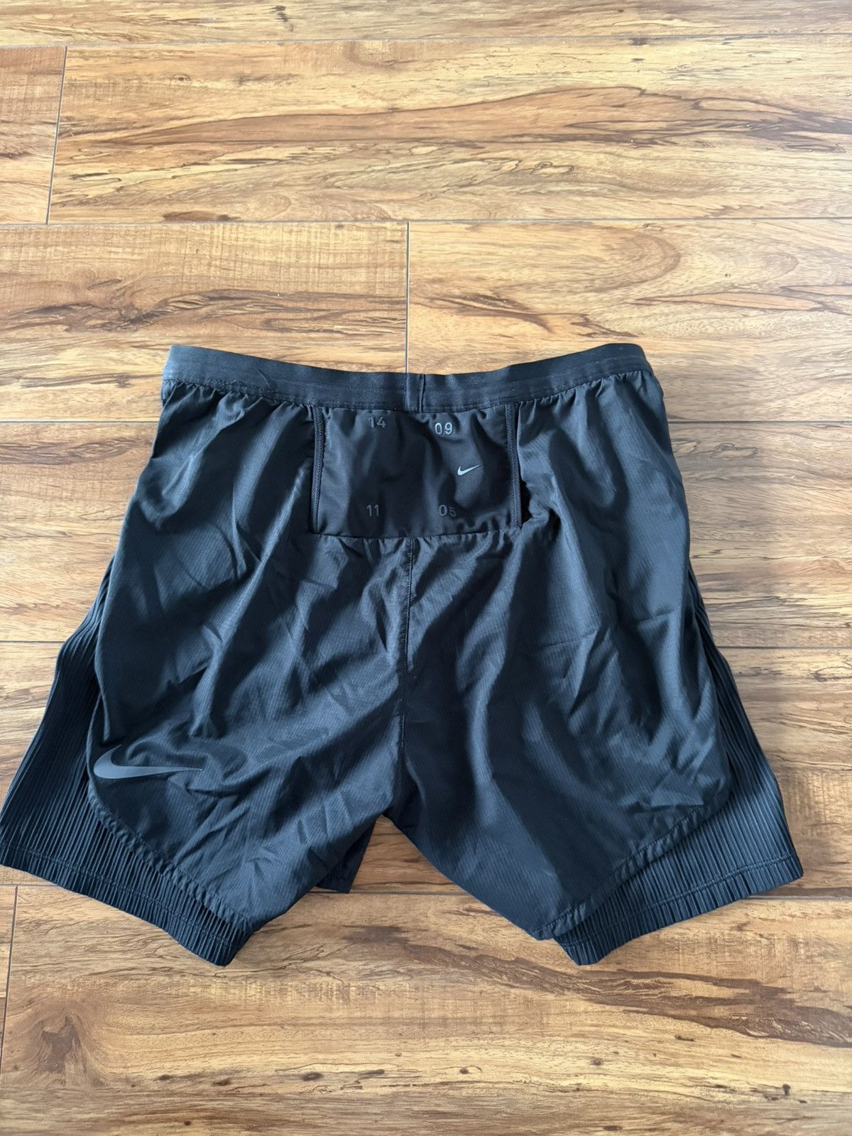 Nike RARE Nike Running Shorts Black Technical Panel Size US 30 / EU 46 - 4 Thumbnail