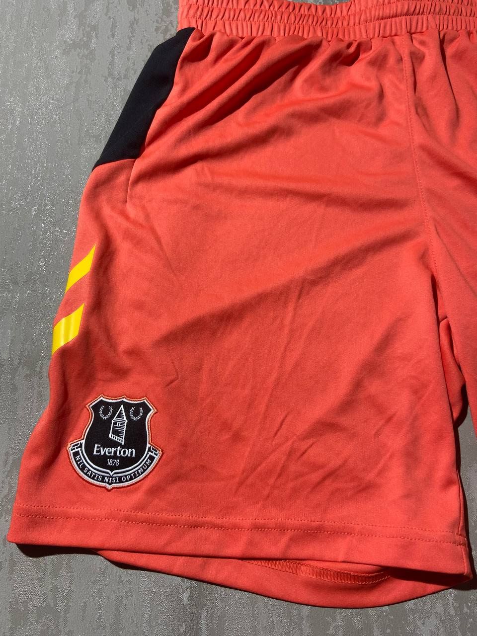 Hummel Everton 22-23 goalkeeper third kit + shorts jersey soccer Size US L / EU 52-54 / 3 - 17 Thumbnail