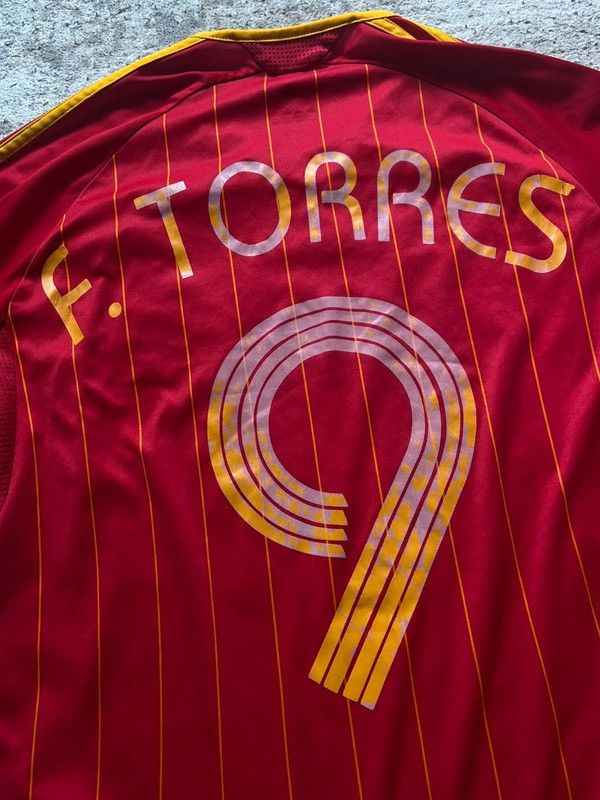 Adidas Adidas Spain F. Torres #9 Football 2006 Vintage Y2K Sz S Size US S / EU 44-46 / 1 - 12 Thumbnail
