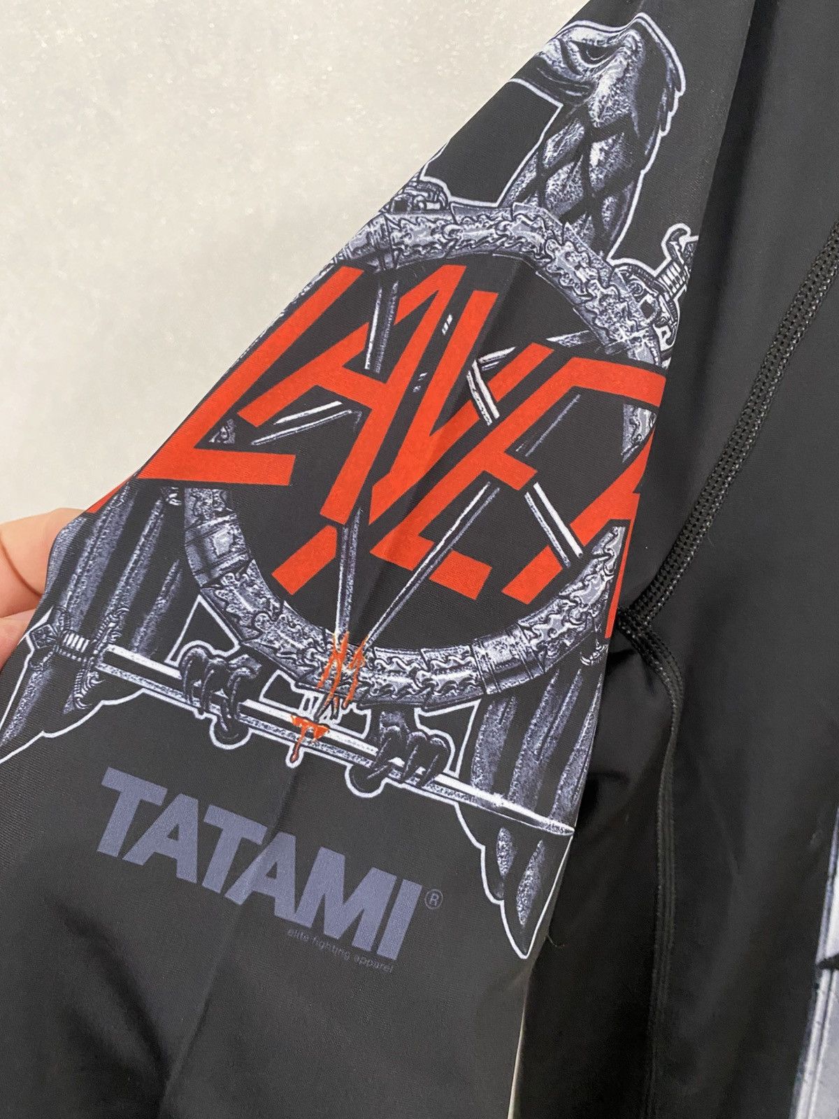 Slayer Slayer Tatami 2018 UFC MMA Long Sleeve Jersey Size: L Size US L / EU 52-54 / 3 - 6 Thumbnail