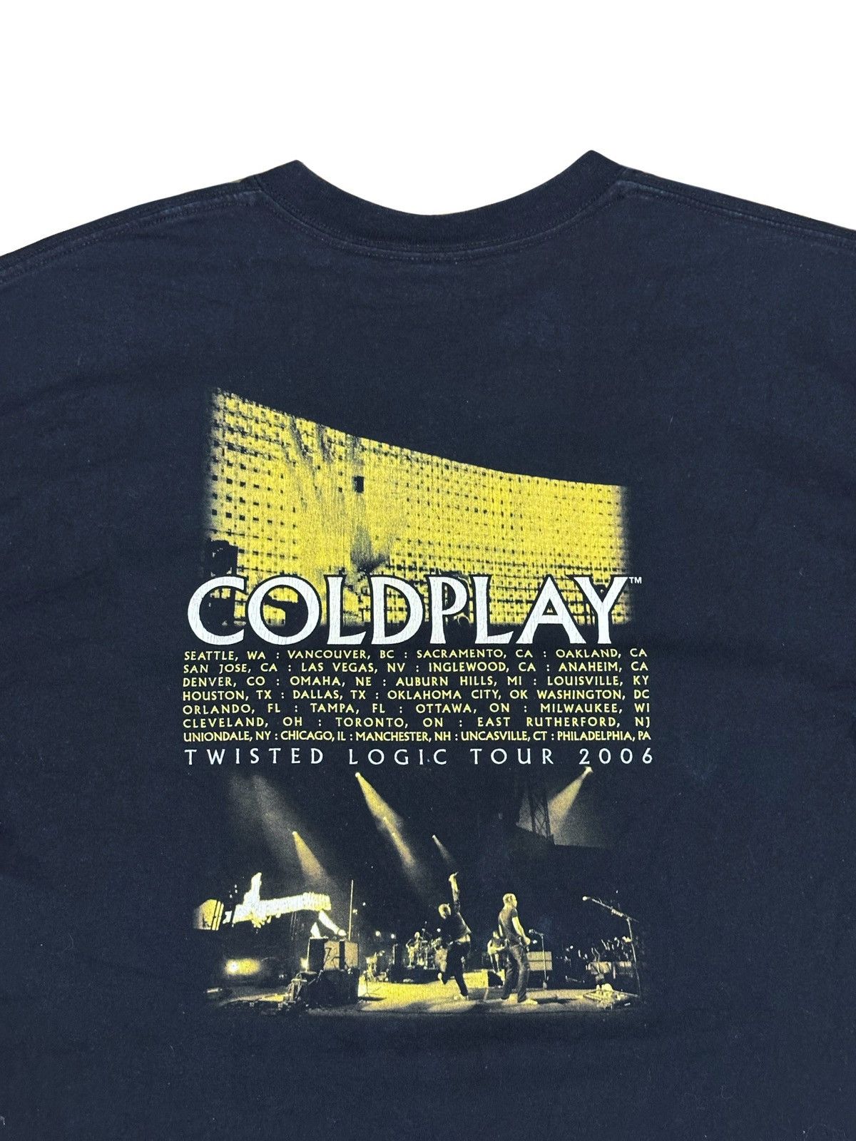 Band Tees 2006 Colplay Twisted Logic tour merch Size US L / EU 52-54 / 3 - 4 Thumbnail