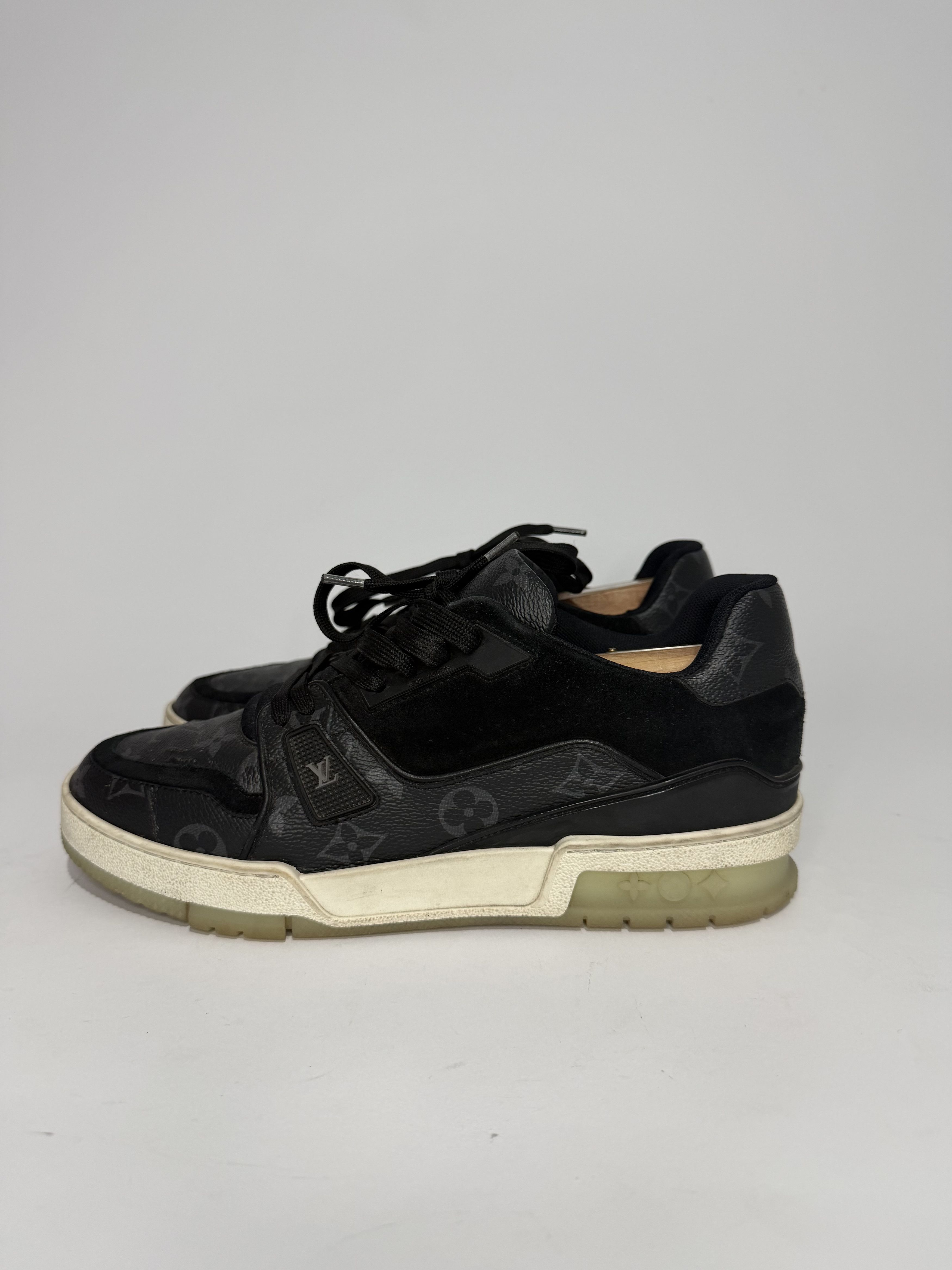 Louis Vuitton Louis Vuitton Black Canvas and Leather LV Trainer Sneakers Size US 7 / EU 40 - 1 Thumbnail