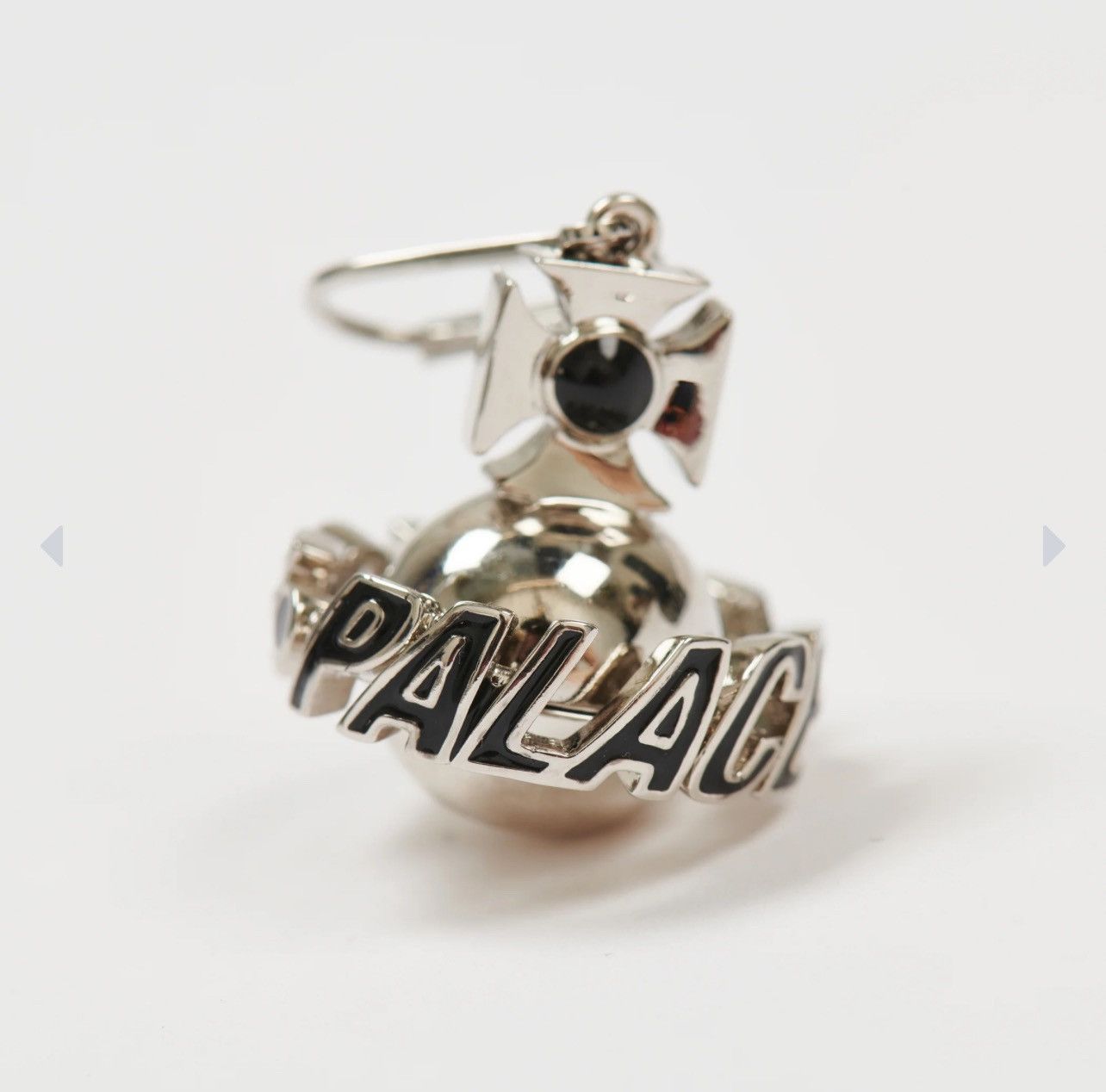 Palace × Vivienne Westwood Palace x Vivienne Westwood Orb Earrings Size ONE SIZE - 4 Thumbnail