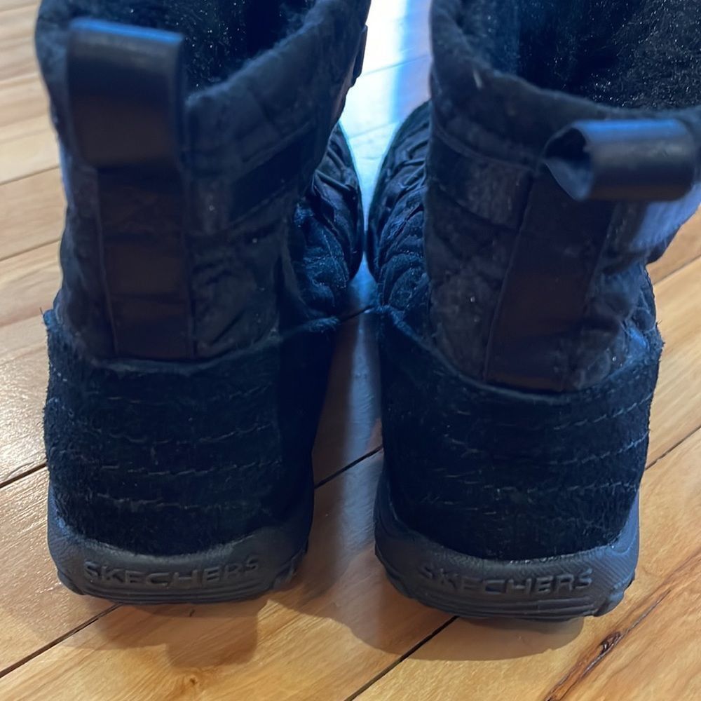SKECHERS Skechers Black Reggae Fest Steady Quilted Bungee Ankle Boot Size US 6.5 / IT 36.5 - 4 Thumbnail