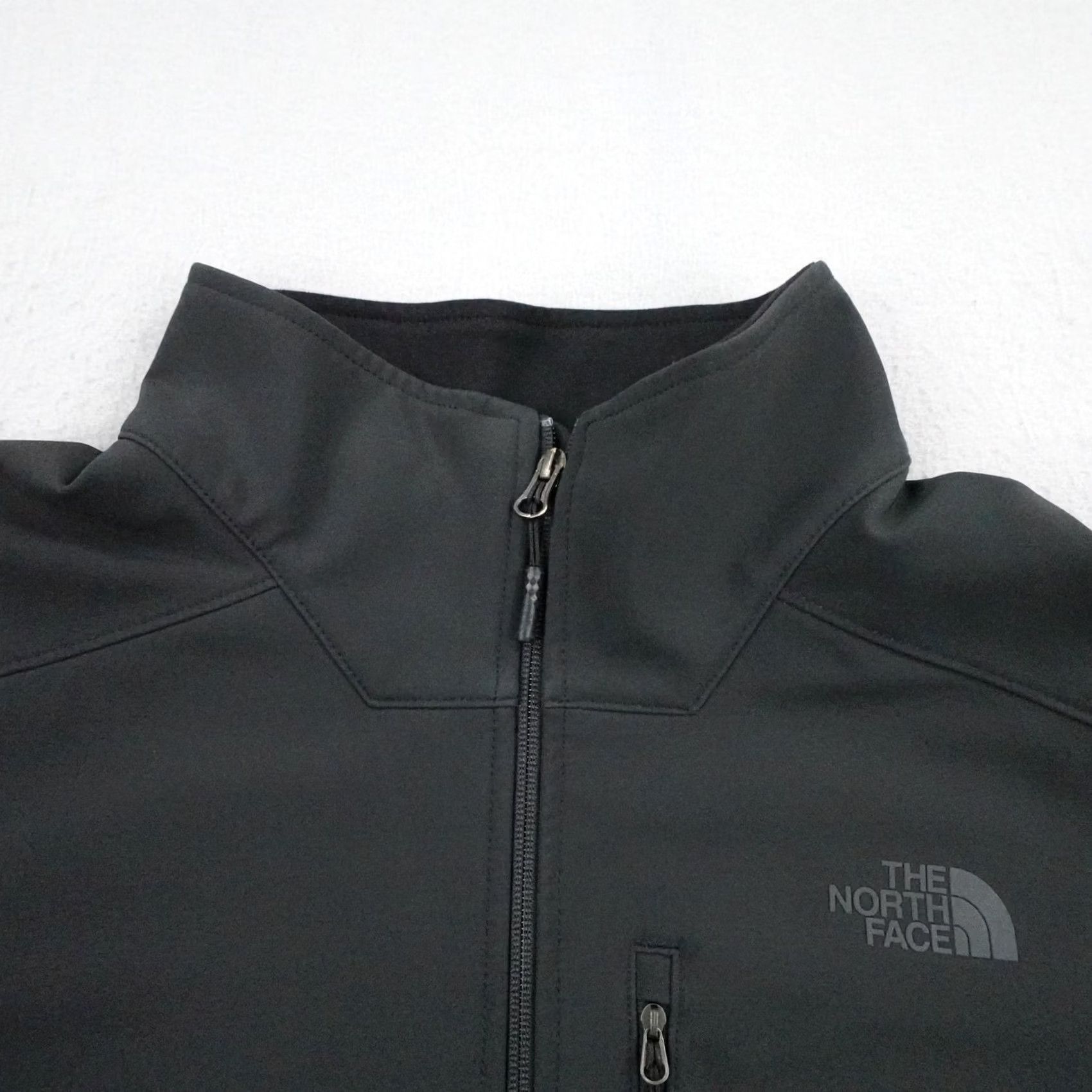 The North Face The North Face Jacket Mens Large Black Apex Barrier Softshell Windbreaker Zip Coat Size US L / EU 52-54 / 3 - 2 Thumbnail