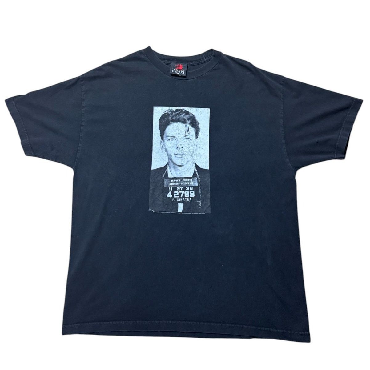 Other Vintage Y2K Frank Sinatra Mugshot T-Shirt Zion Rootswear XL Size US XL / EU 56 / 4 - 1 Thumbnail