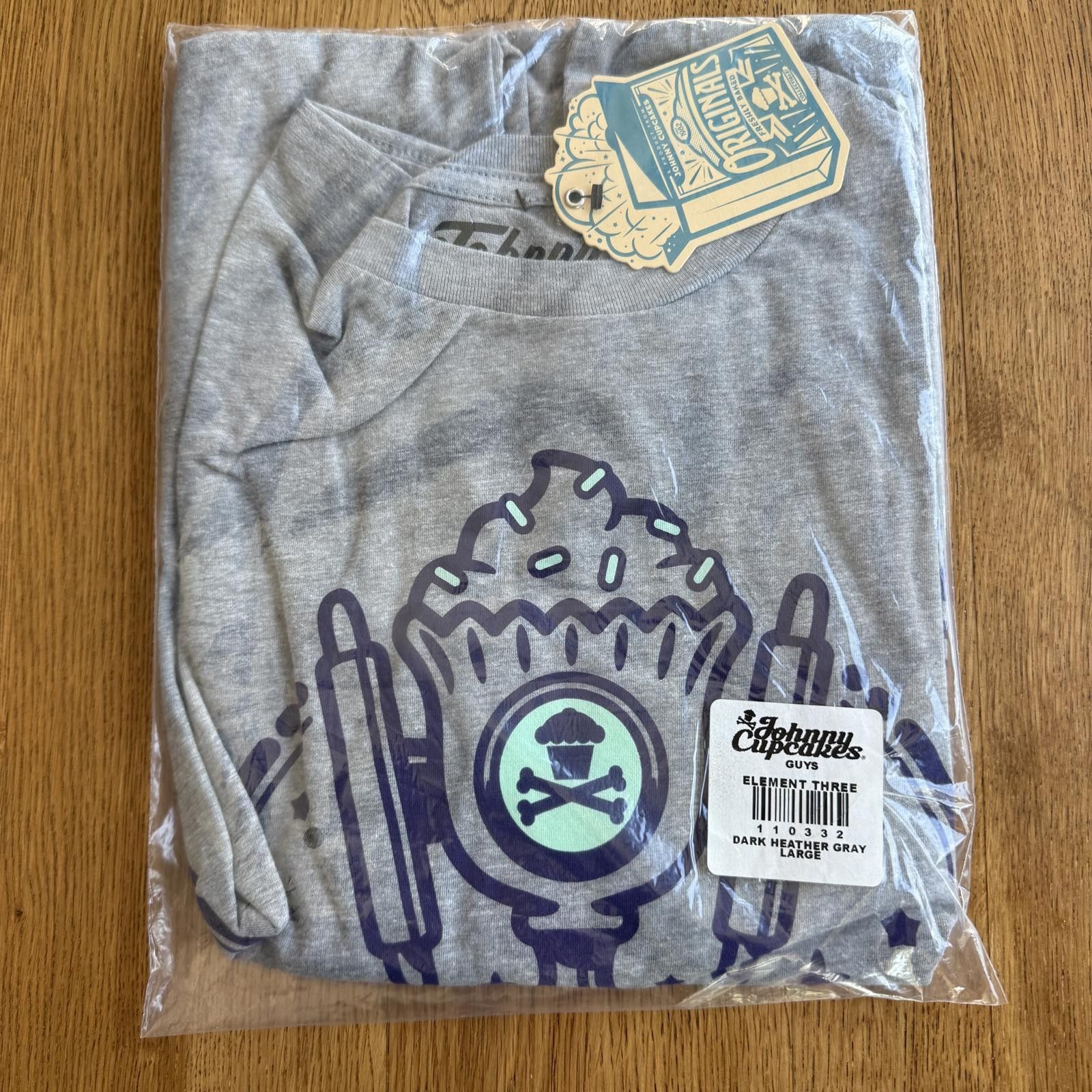 Johnny Cupcakes Johnny Cupcakes x Element Three T-Shirt Large New Vault Size US L / EU 52-54 / 3 - 1 Thumbnail