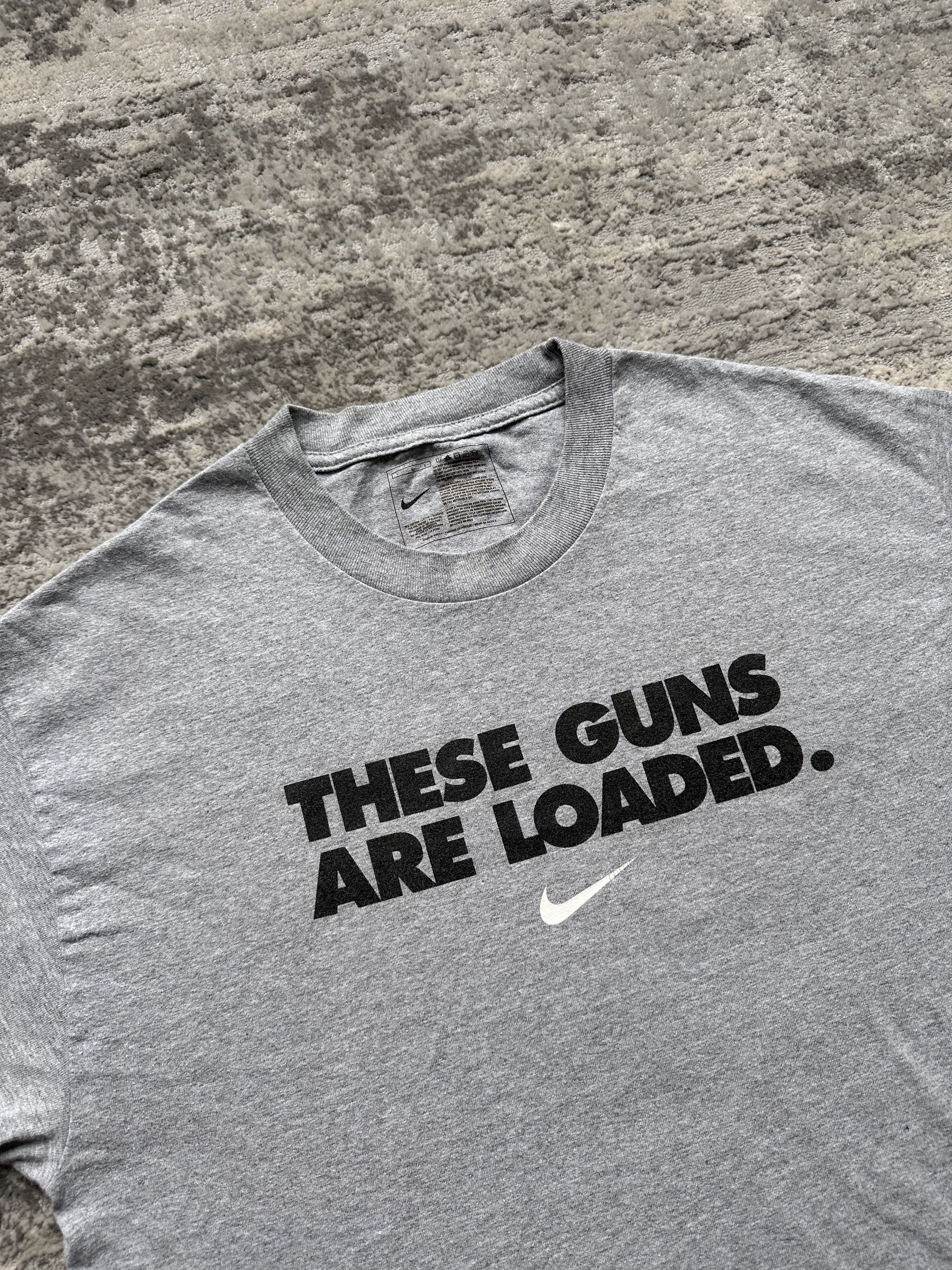 Nike Nike vintage t shirt these guns are loaded Size US L / EU 52-54 / 3 - 2 Thumbnail
