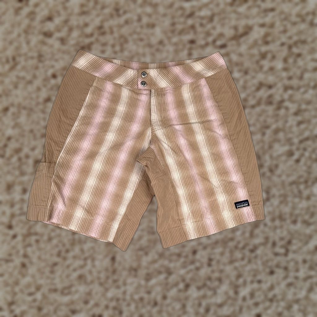 Patagonia Patagonia Shorts Womens 10 Brown Striped Organic Cotton Hiking Outdoor Chino Casual Womens 10 Brown Striped Pattern, Outdoor Size 32" / US 10 / IT 46 - 1 Thumbnail