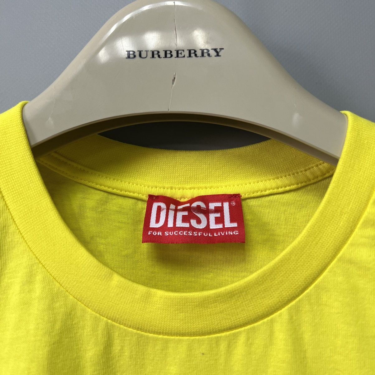 Diesel Diesel Big Logo T shirt tee y2k Size US S / EU 44-46 / 1 - 14 Thumbnail