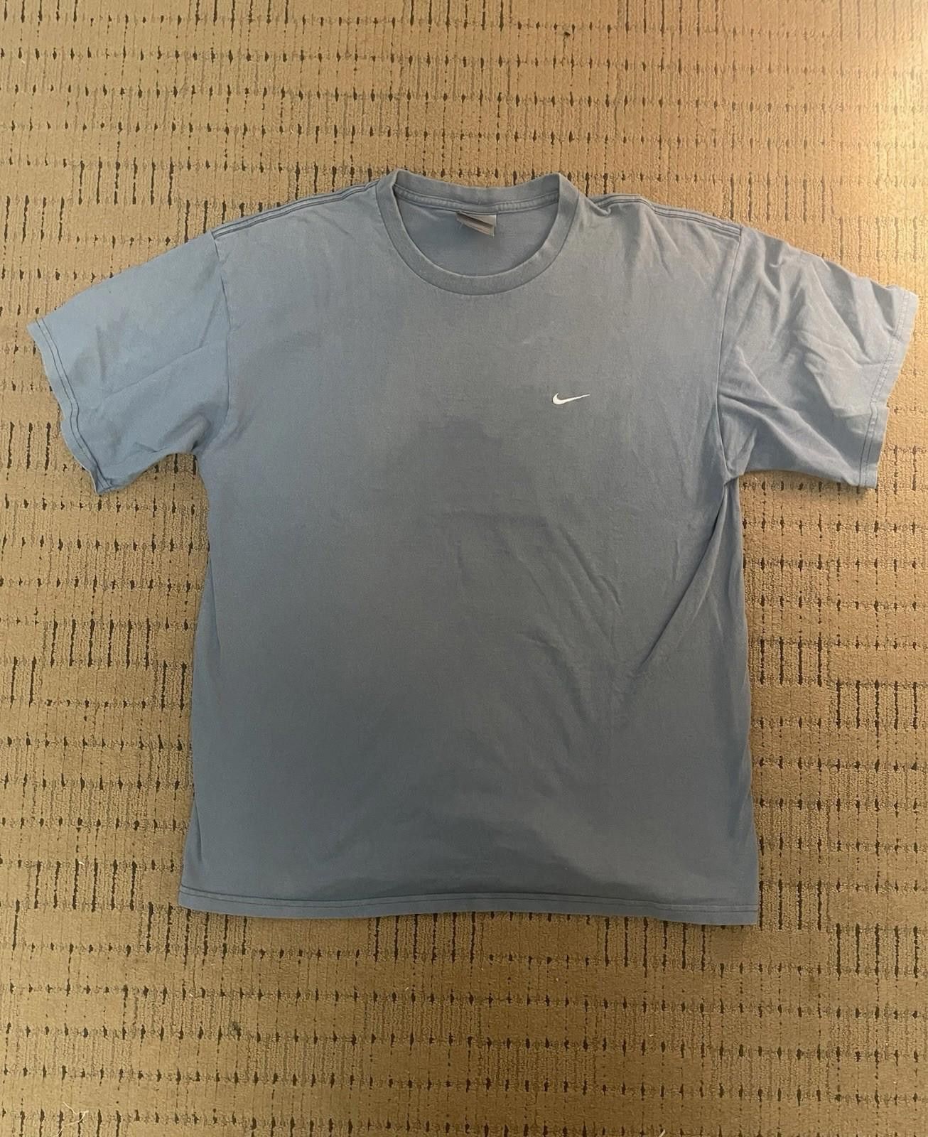 Nike Vintage 90s Nike Swoosh Tee Mens L Blue Embroidered Faded Size US L / EU 52-54 / 3 - 1 Thumbnail