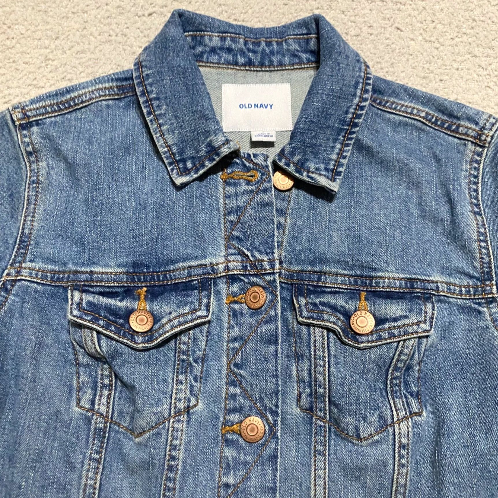Old Navy Old Navy Womens Small Jean Jacket Blue Denim Button Up Long Sleeve Trucker Size S / US 4 / IT 40 - 6 Thumbnail
