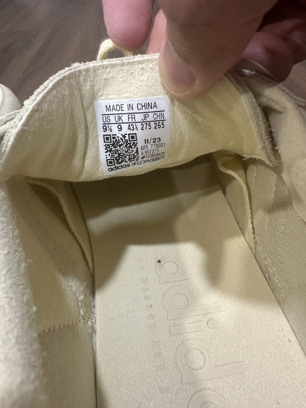 Adidas × Fear of God Fear of God Has Pale Yellow Los Angeles Runner Size US 9.5 / EU 42-43 - 7 Thumbnail