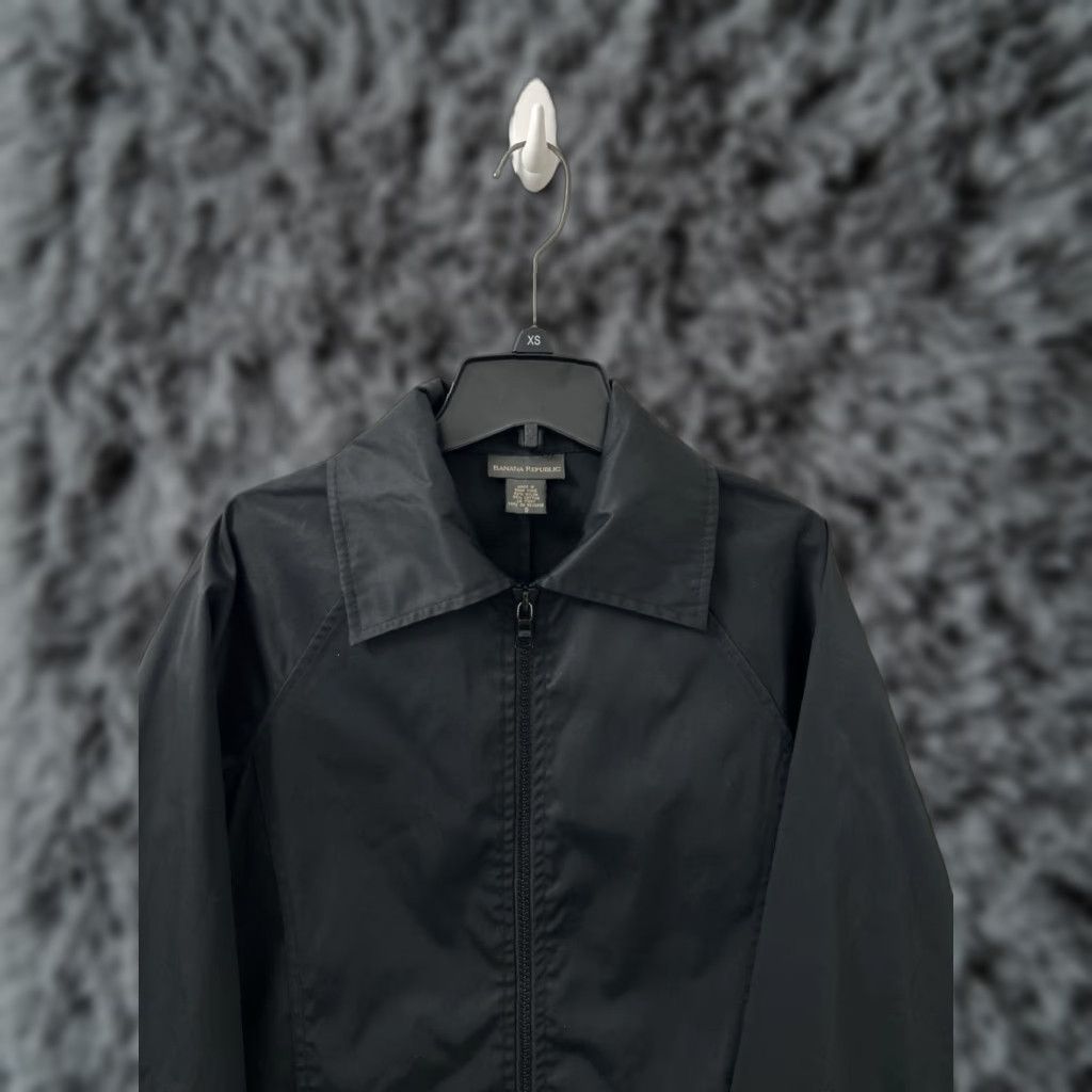 Banana Republic Banana Republic Jacket Womens Sz S Black Lightweight Full Zip Coat Size S / US 4 / IT 40 - 1 Thumbnail
