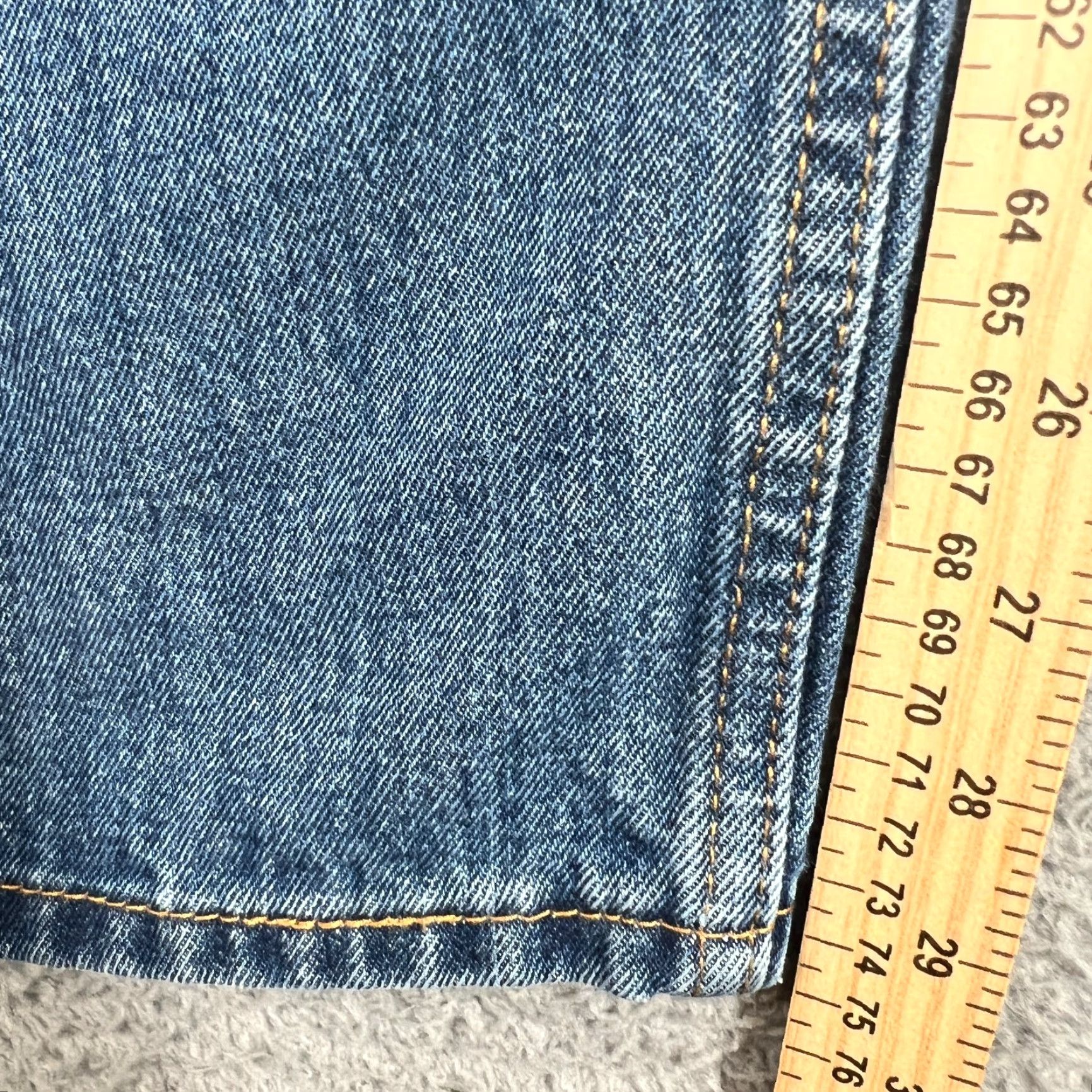 Levi's VINTAGE Levi's 550 Jeans Mens 31x29 Relaxed Fit Tapered Leg Blue Denim Casual Pants Size US 31 - 2 Thumbnail