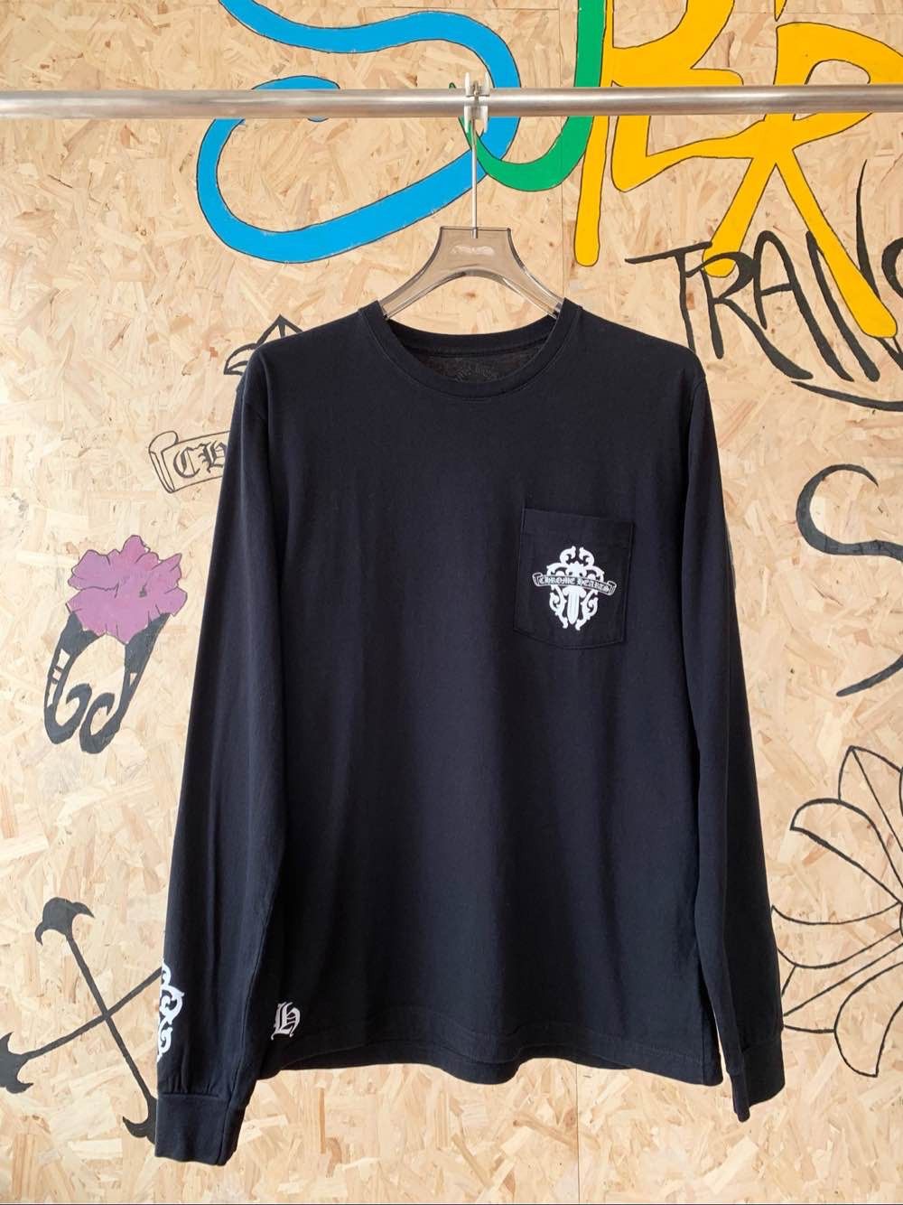Chrome Hearts Chrome Hearts Logo Print Long Sleeve T-Shirt Size L Size US L / EU 52-54 / 3 - 1 Thumbnail