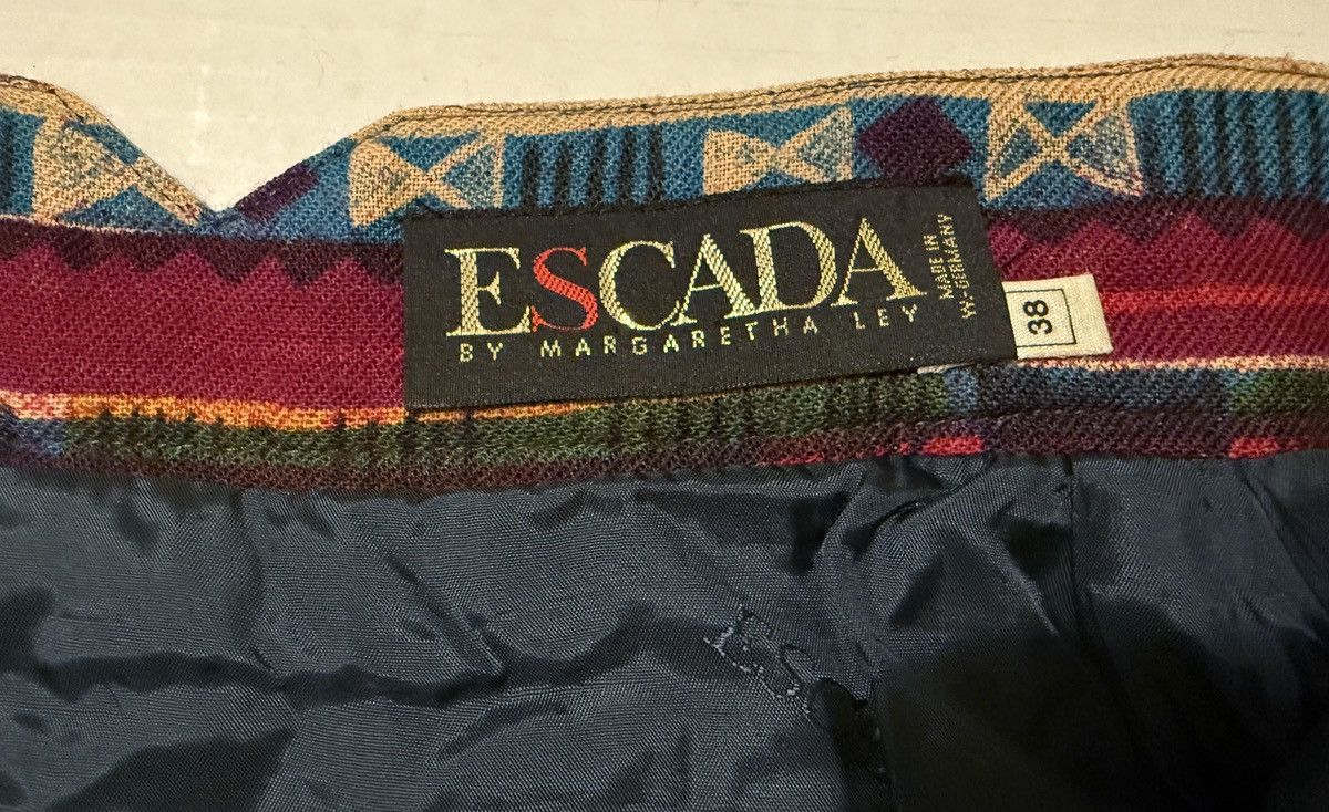Escada Escada by Margaretha Ley Vtg Berry Wool Aztec Tribal Skirt Size 38" / US 16 / IT 52 - 9 Thumbnail
