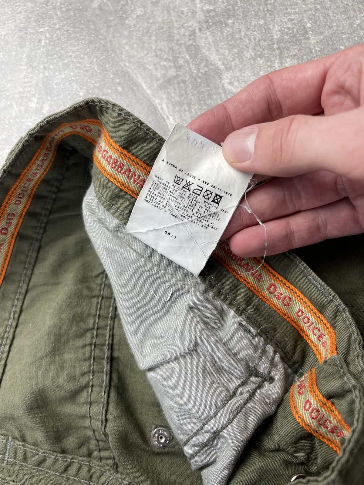 Dolce & Gabbana Dolce & Gabbana Vintage Green Distressed Logo Patch Pants Size US 32 / EU 48 - 13 Thumbnail