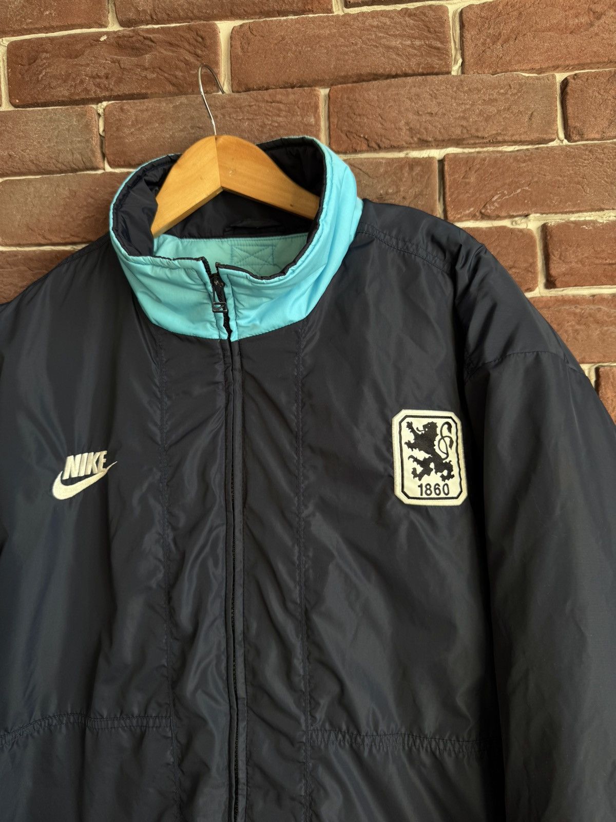 Nike Rare Nike 1860 Munich Vintage Windbreaker Football Jacket L Size US L / EU 52-54 / 3 - 3 Thumbnail