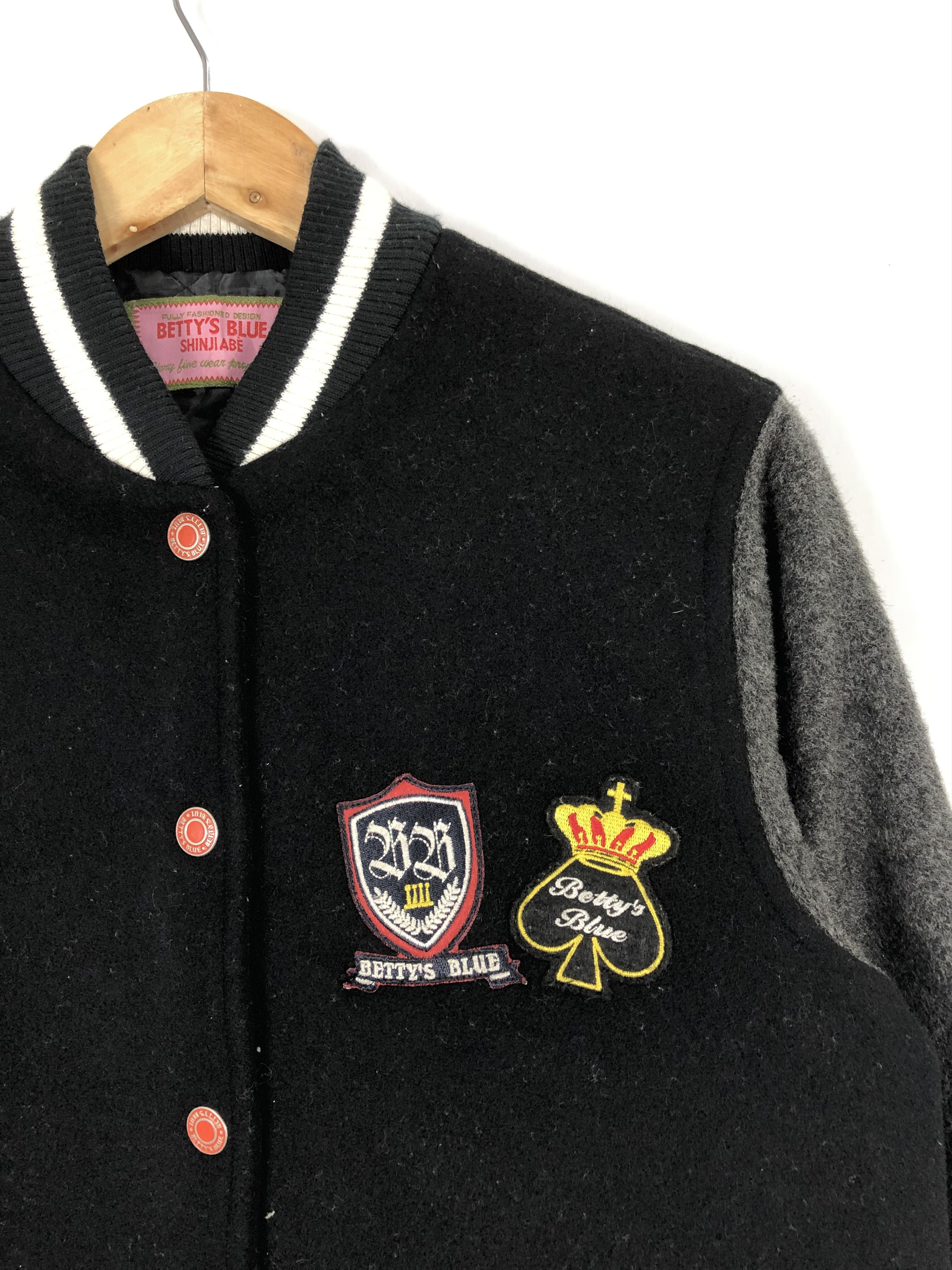 Japanese Brand Vintage Betty's Blue Shinji Abe Varsity Jacket Leather V0173 Size US M / EU 48-50 / 2 - 7 Thumbnail