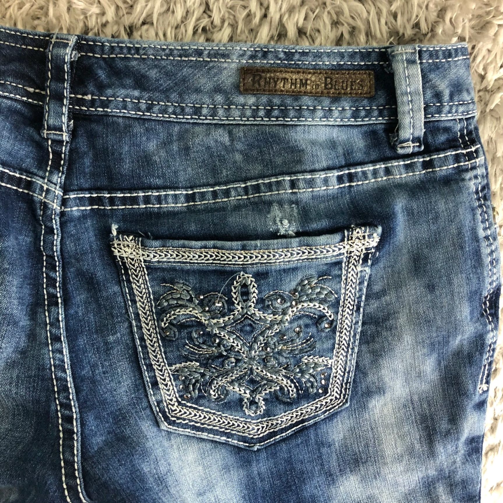 Rhythm Rhythm in Blues Jeans Women's Crop Mid Rise Blue Denim 33x26 Regular Inseam 26in Cotton Size 24" / US 00 / IT 34 - 6 Thumbnail