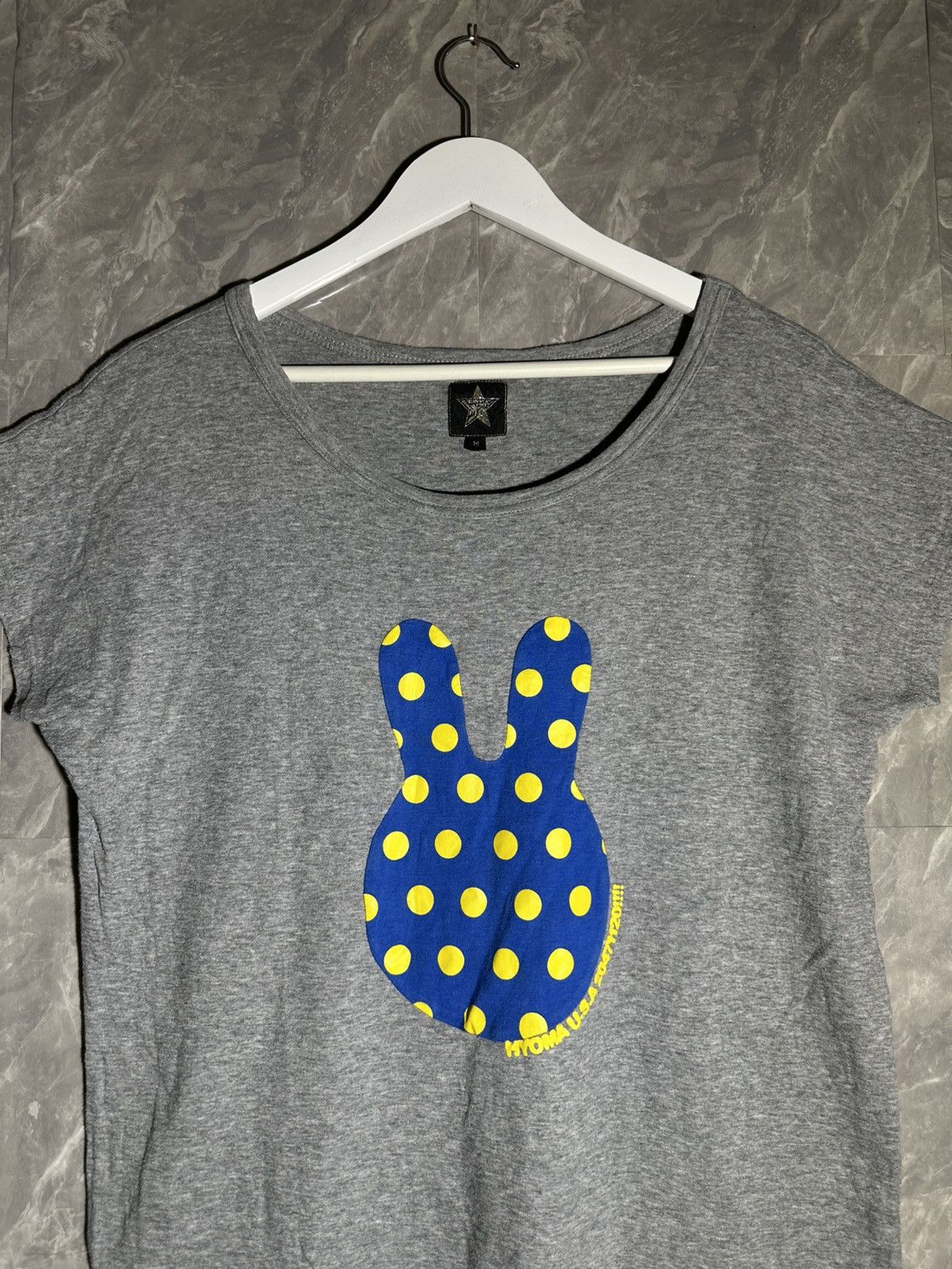 20471120 20471120 - Hyoma Iconic Bunny Graphic Logo Tshirt Size M / US 6-8 / IT 42-44 - 2 Thumbnail