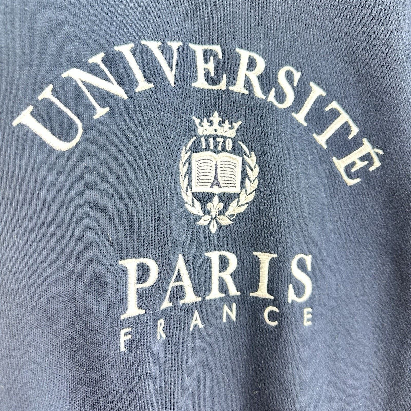 Gildan Universite Paris Crewneck Sweatshirt Size L, Navy Blue 21x27 Size US L / EU 52-54 / 3 - 2 Thumbnail