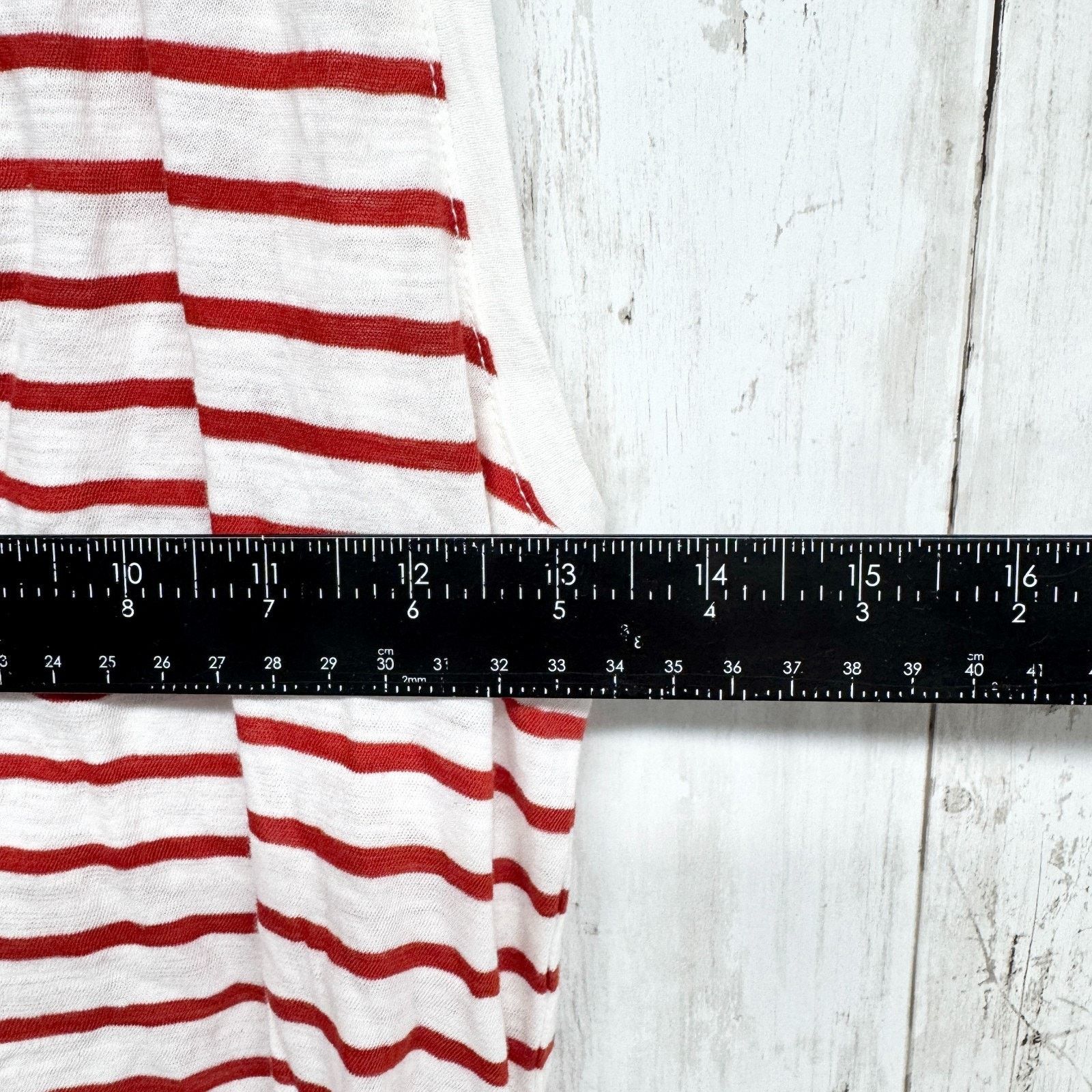 Madewell Madewell Blouse Small VNeck Sleeveless Tank Red White Stripe Size S / US 4 / IT 40 - 6 Thumbnail