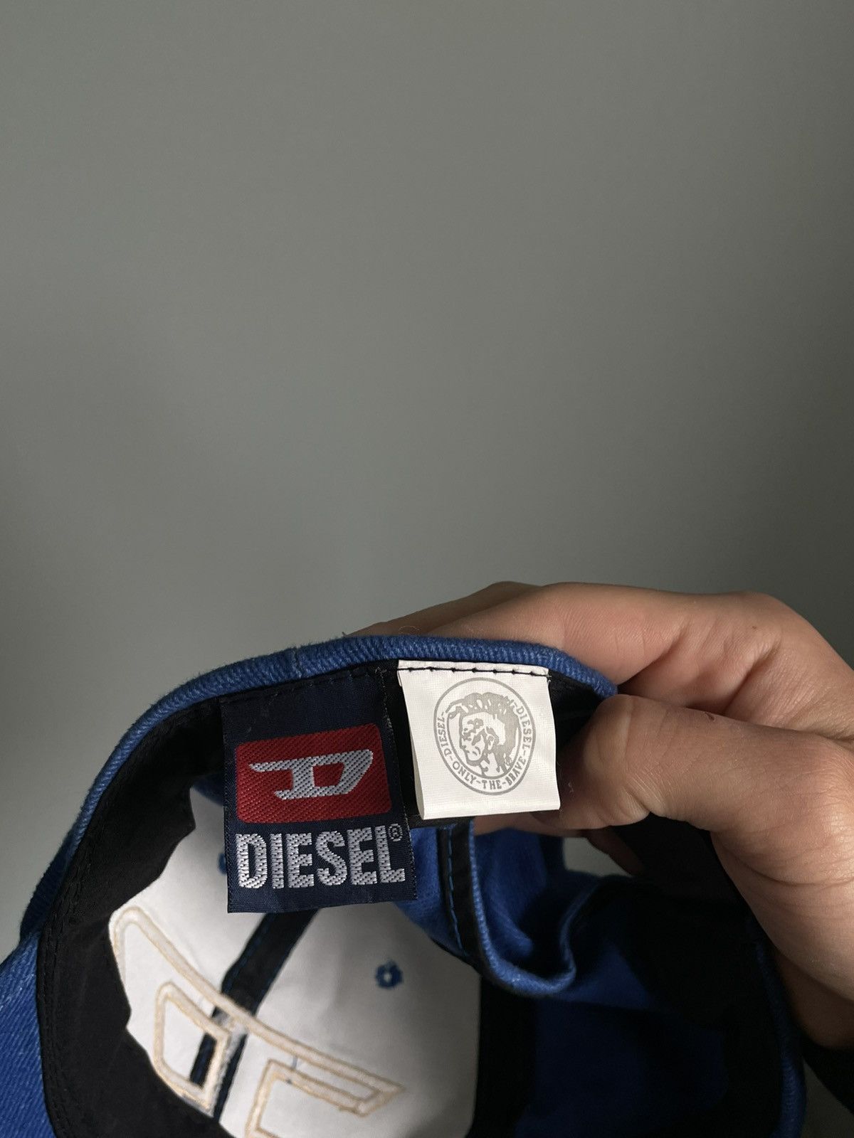 Vintage Vintage Diesel Big Logo Y2K Cap Size ONE SIZE - 7 Thumbnail