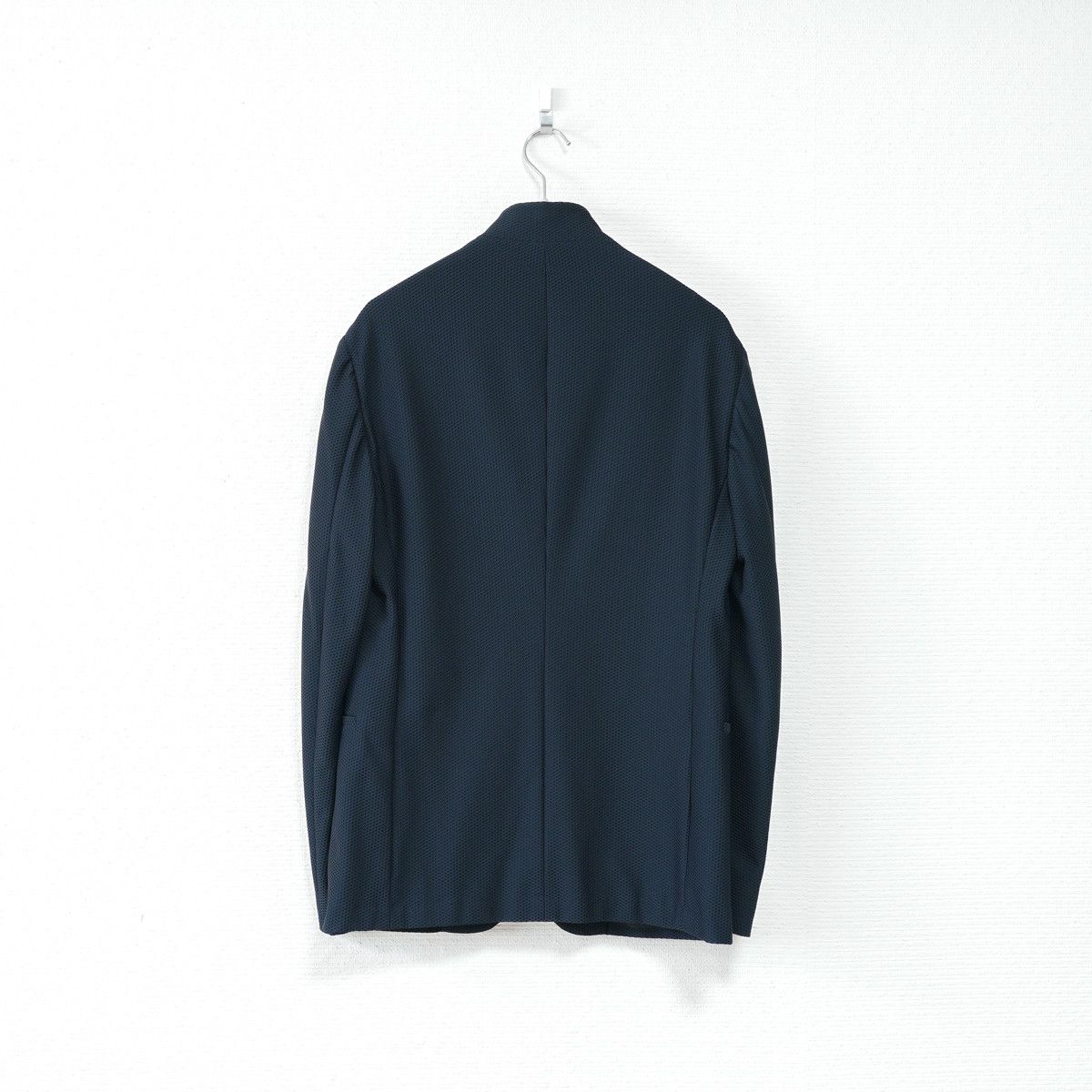 Giorgio Armani GIORGIO ARMANI LONG SLEEVE BLAZER WITH BUTTON FASTENING Size US M / EU 48-50 / 2 - 2 Thumbnail