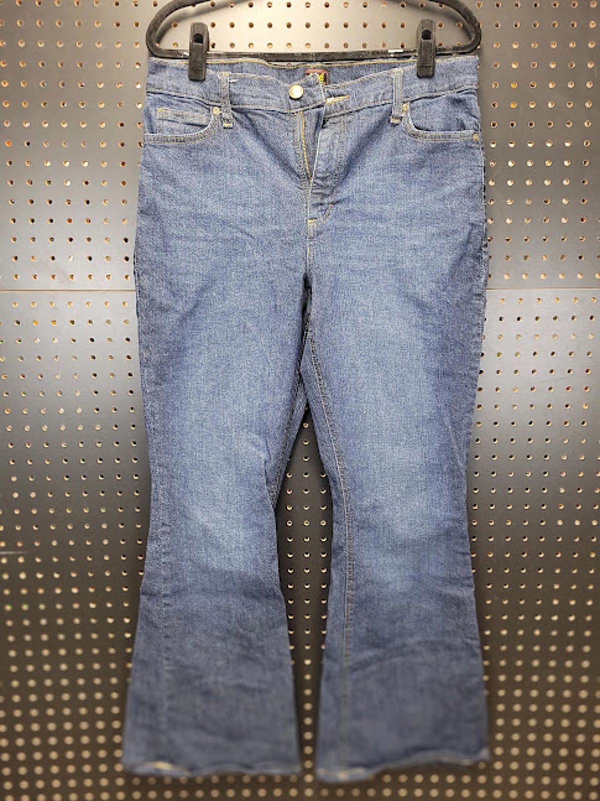 Lee Lee Women's Relaxed Fit Flared Jeans Size 14L - Stylish & Fl Size 36" / US 14 / IT 50 - 1 Thumbnail