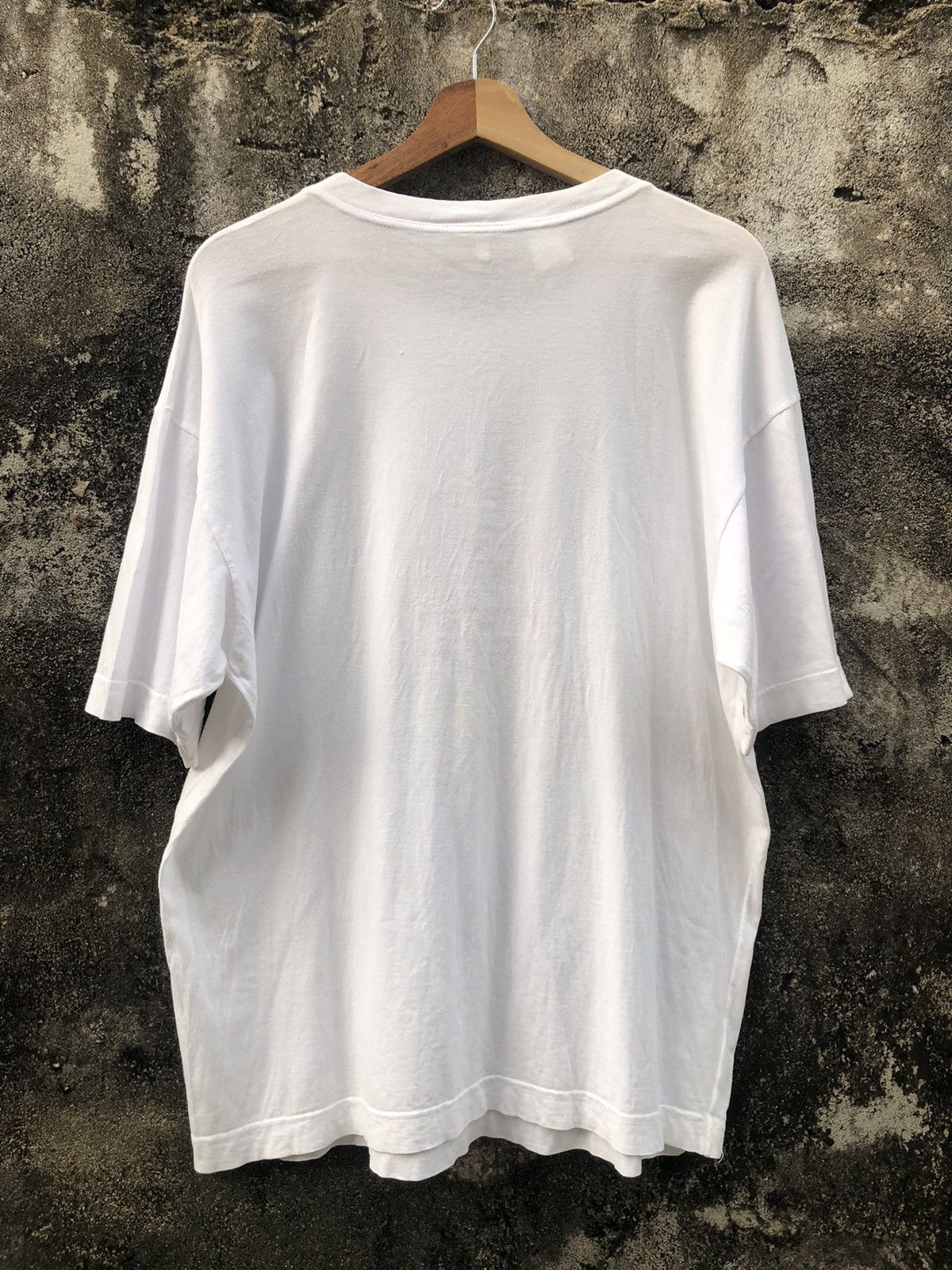 Fendi × Vintage Vintage 90s Fendi Uomo Big Logo Tshirt Size US L / EU 52-54 / 3 - 3 Thumbnail