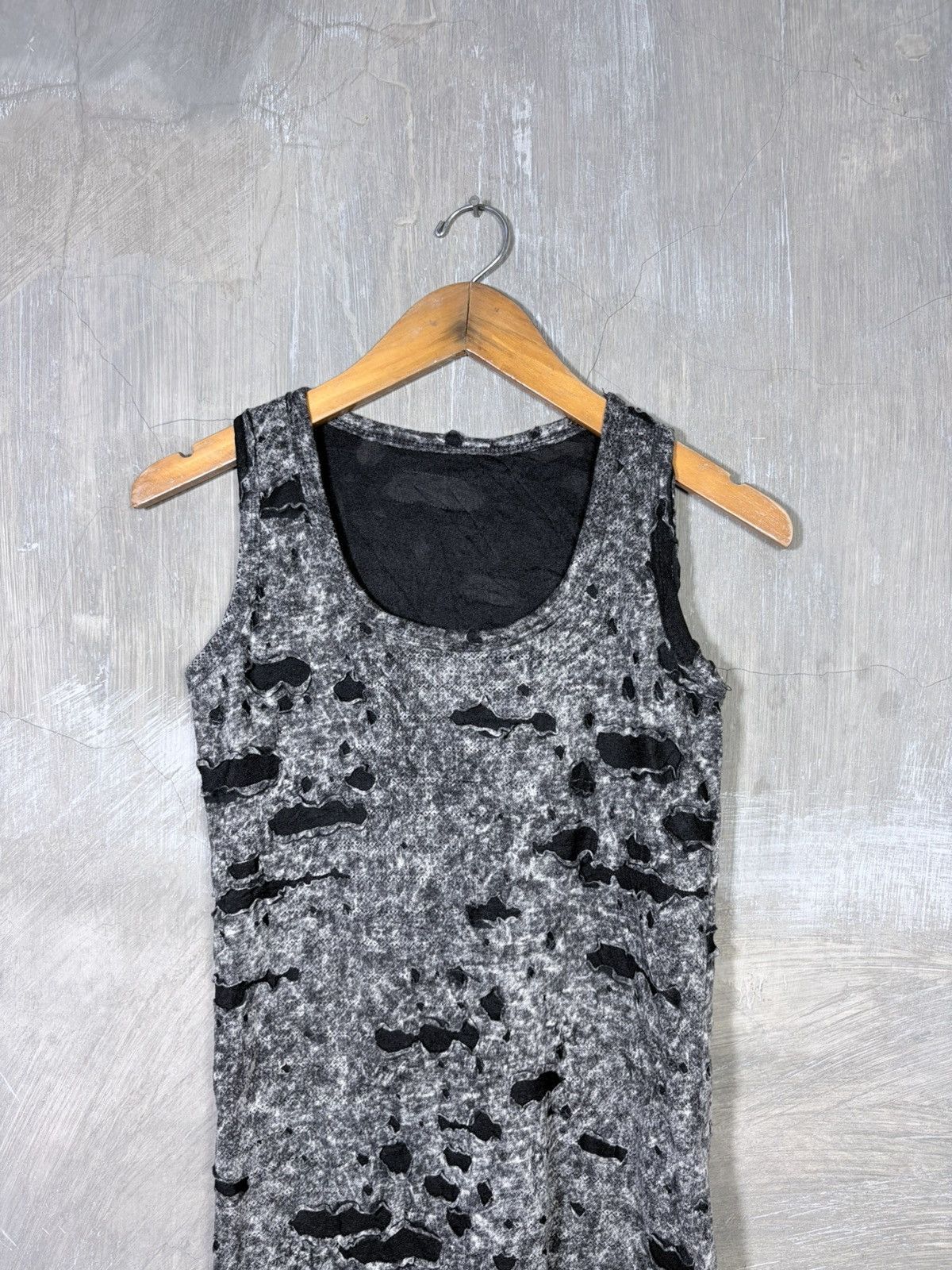Y2K Unknown Distressed Tanktop LGB GOA HYSTERIC Style
