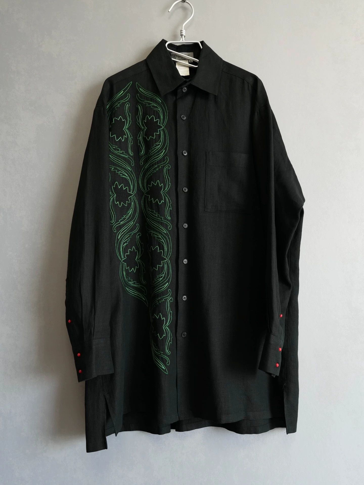 Yohji Yamamoto Yohji Yamamoto 98SS Linen Crimson Floral Embroidered Shirt Size US M / EU 48-50 / 2 - 1 Thumbnail
