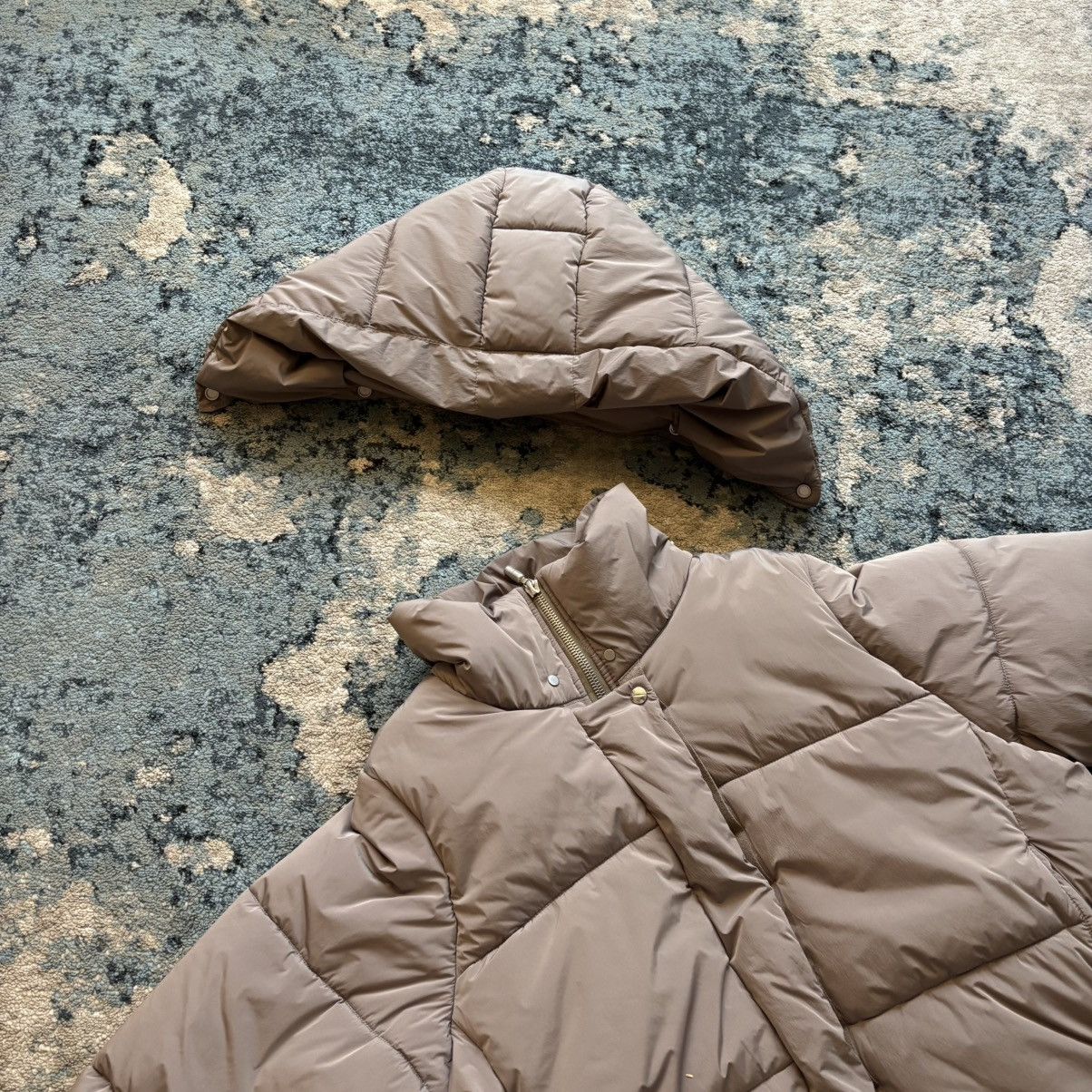 Rhude Rhude Logo Puffer Jacket Size XL (Fits L) Looks New Size US L / EU 52-54 / 3 - 5 Thumbnail
