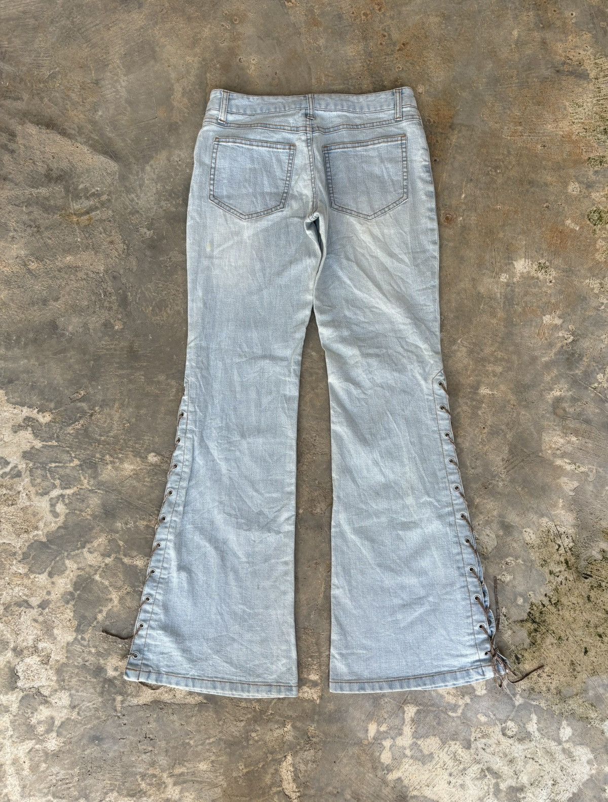 Tornado Mart Flare Jouer aux echecs Tornado mart Style Bootcut jeans Size US 28 / EU 44 - 2 Thumbnail