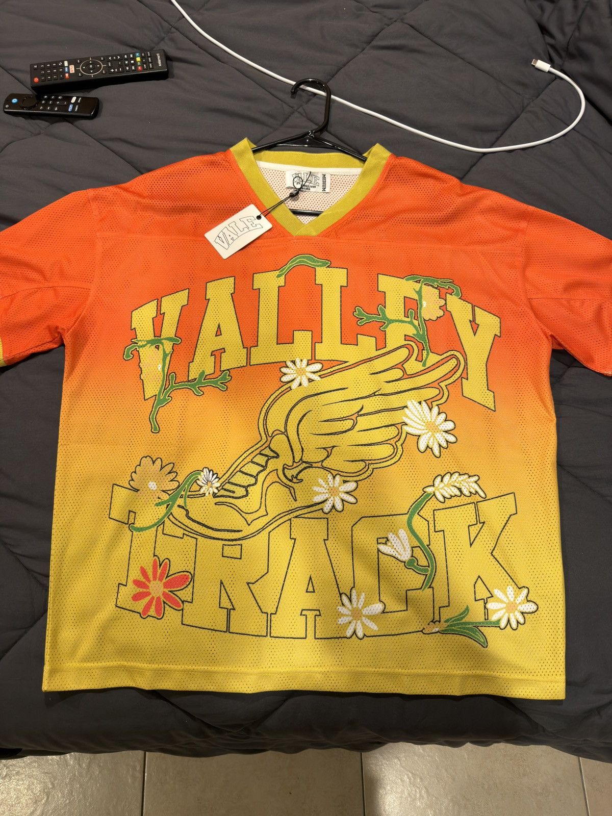 Vale Vale Summer Orange Football Jersey M Size US M / EU 48-50 / 2 - 1 Thumbnail