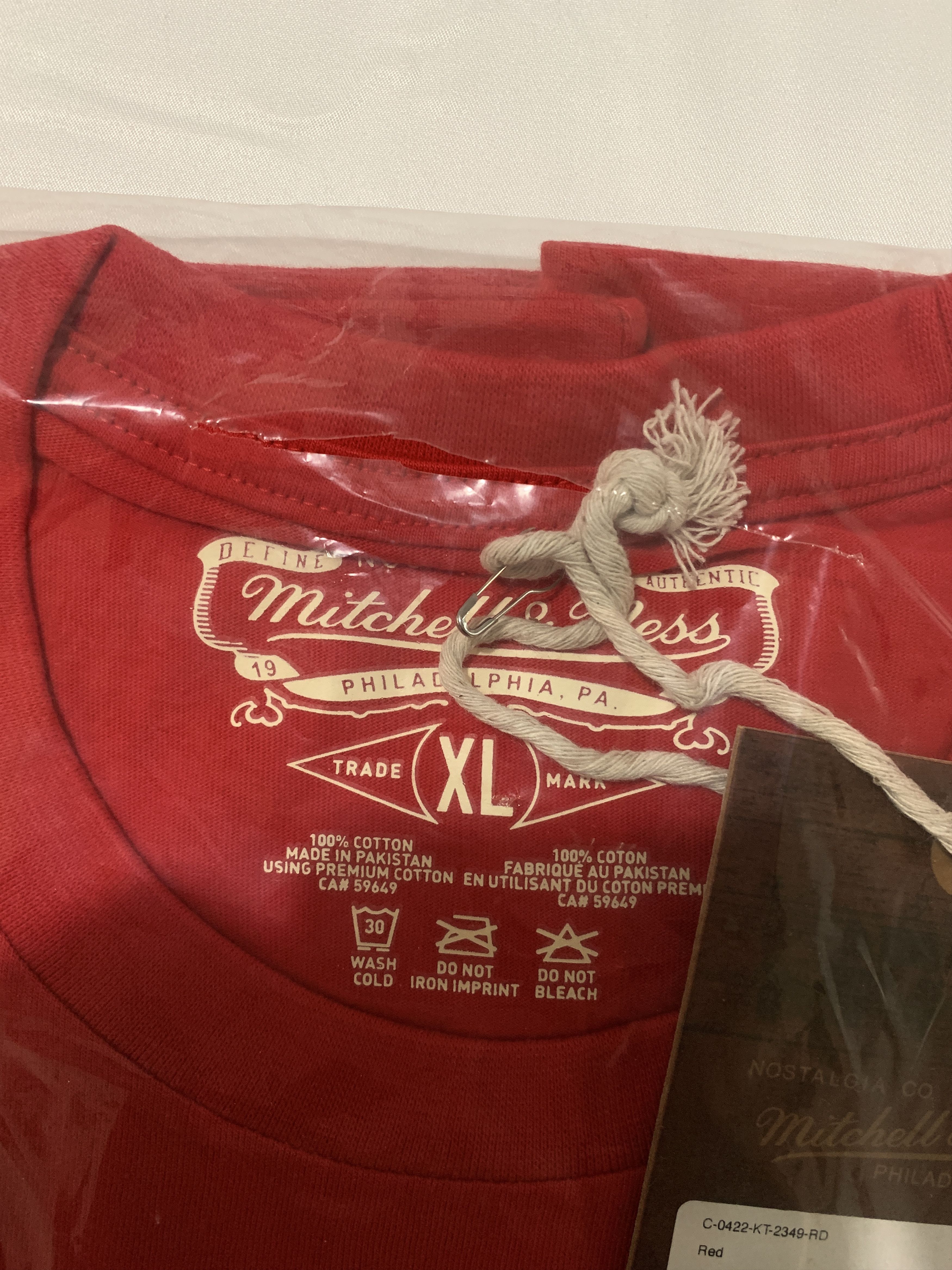 Drake OVO X Mitchell & Ness '95 Raptors OG Owl T-Shirt Size US XL / EU 56 / 4 - 4 Thumbnail
