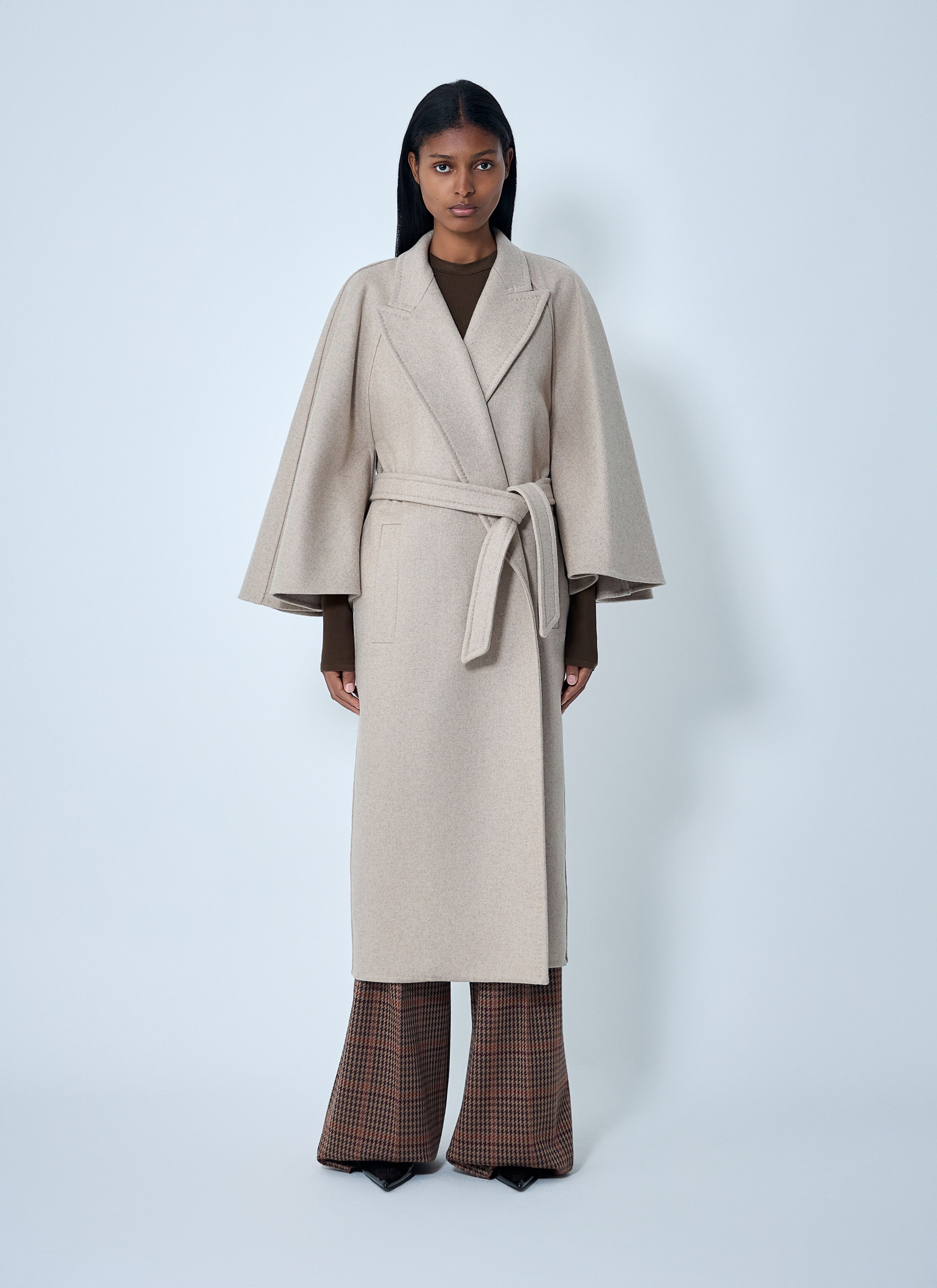 Max Mara Long Cashmere Coat Size M / US 6-8 / IT 42-44 - 1 Thumbnail