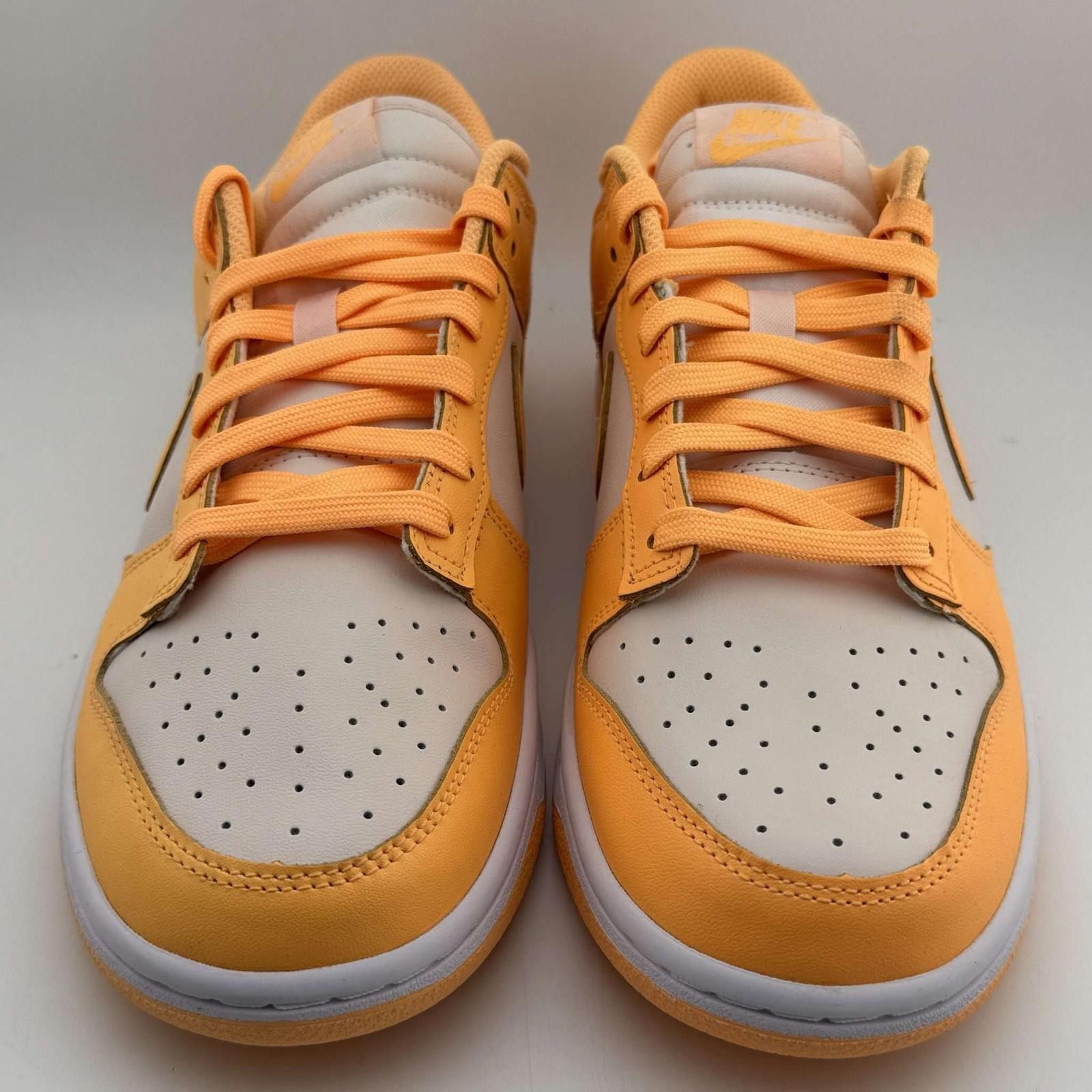 Nike og box Nike Dunk Peach Cream 9.5 Used OG Box D2380 Size US 9.5 / EU 42-43 - 3 Thumbnail